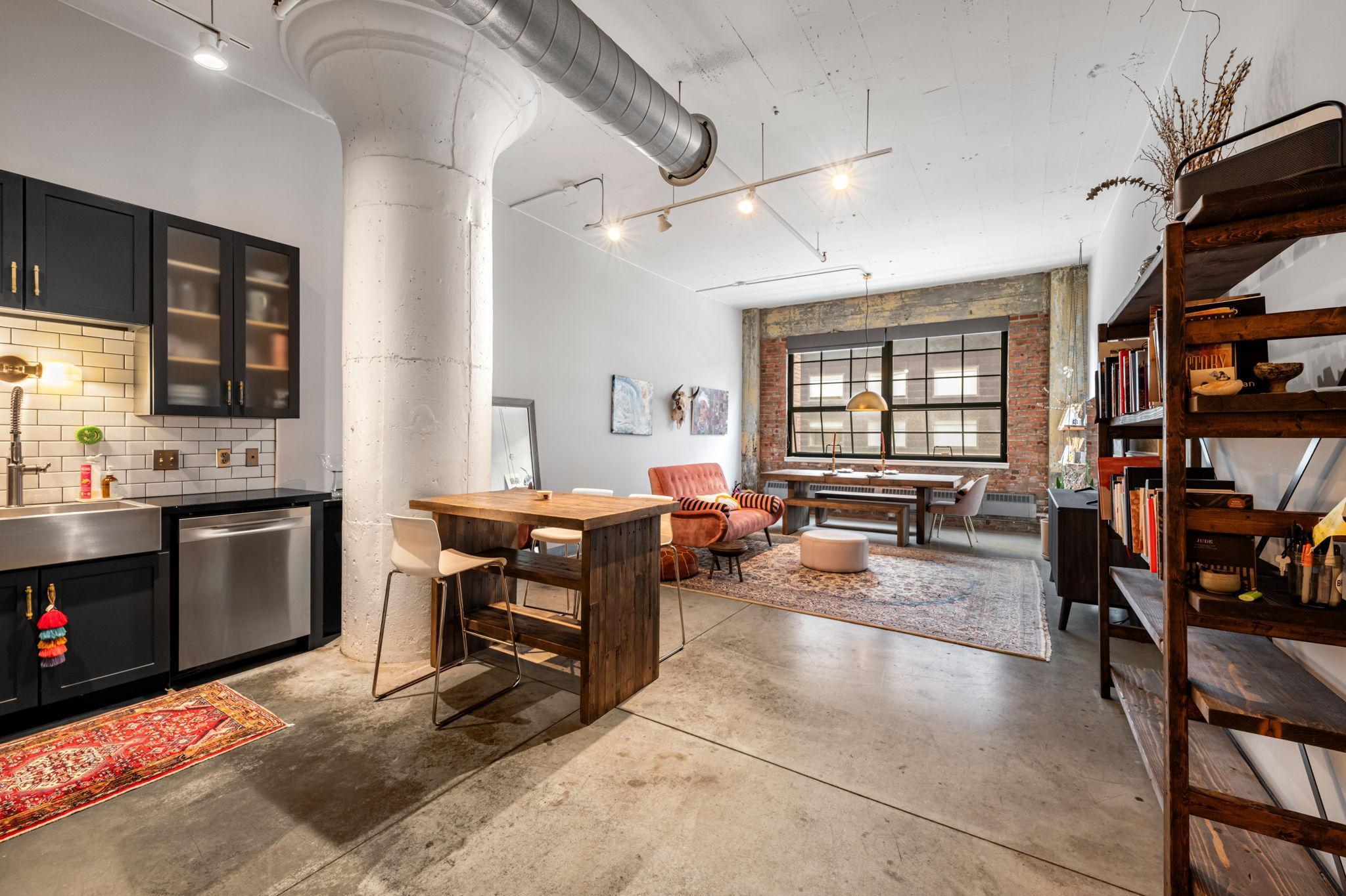 View of Residential at 250 Park Avenue #305, Minneapolis MN 55415, Minneapolis (16 of 58) - Mike Wilen | Minnesota Team Real Estate