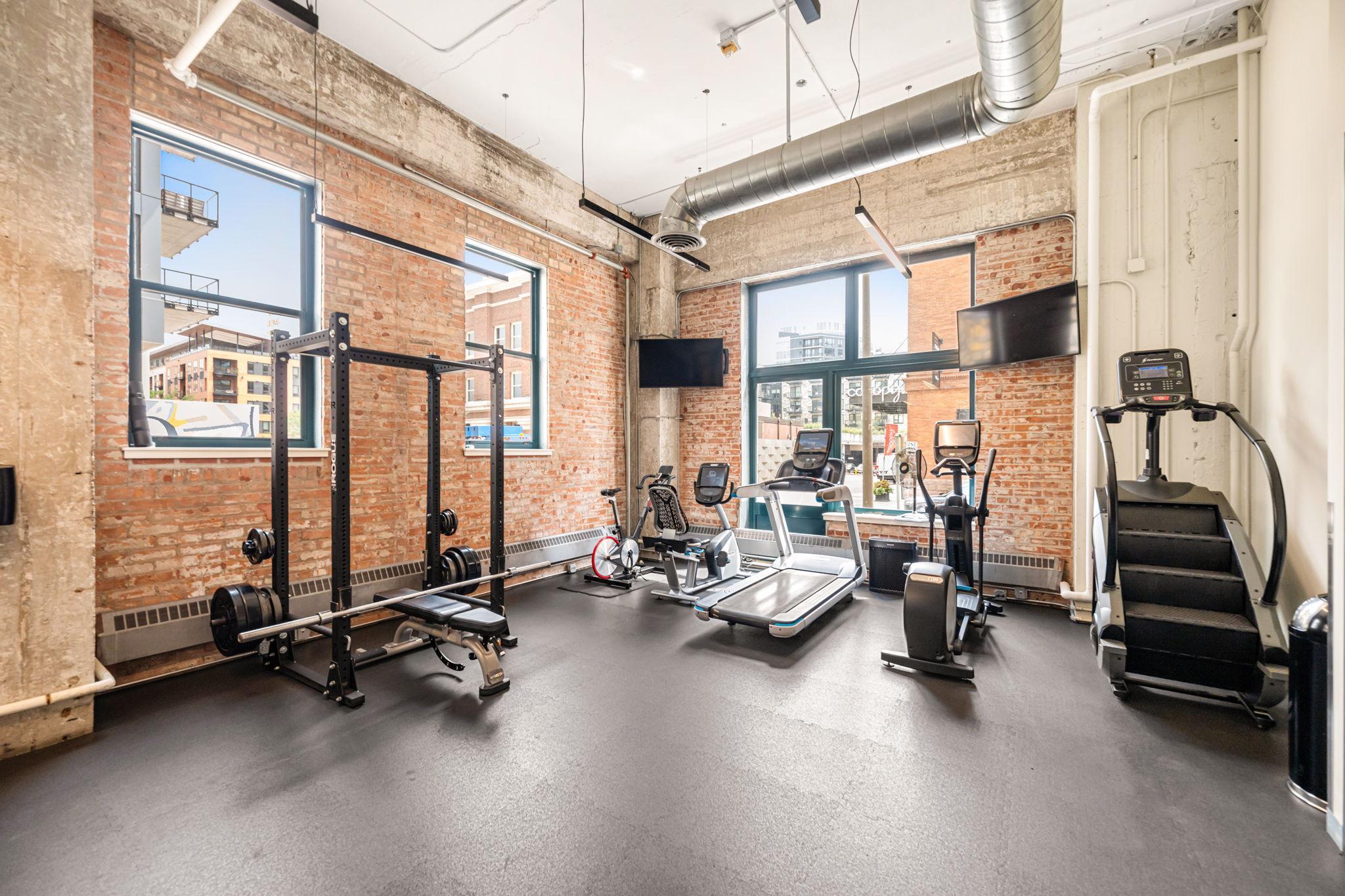 View of Residential at 250 Park Avenue #305, Minneapolis MN 55415, Minneapolis (35 of 58) - Mike Wilen | Minnesota Team Real Estate