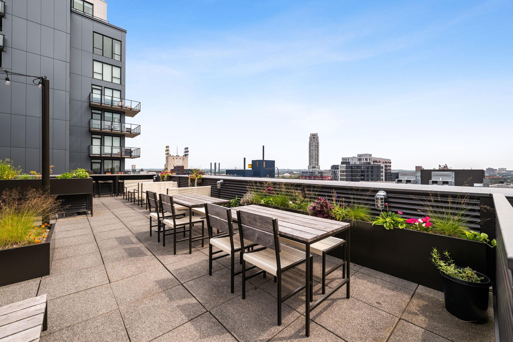 View of Residential at 250 Park Avenue #305, Minneapolis MN 55415, Minneapolis (39 of 58) - Mike Wilen | Minnesota Team Real Estate