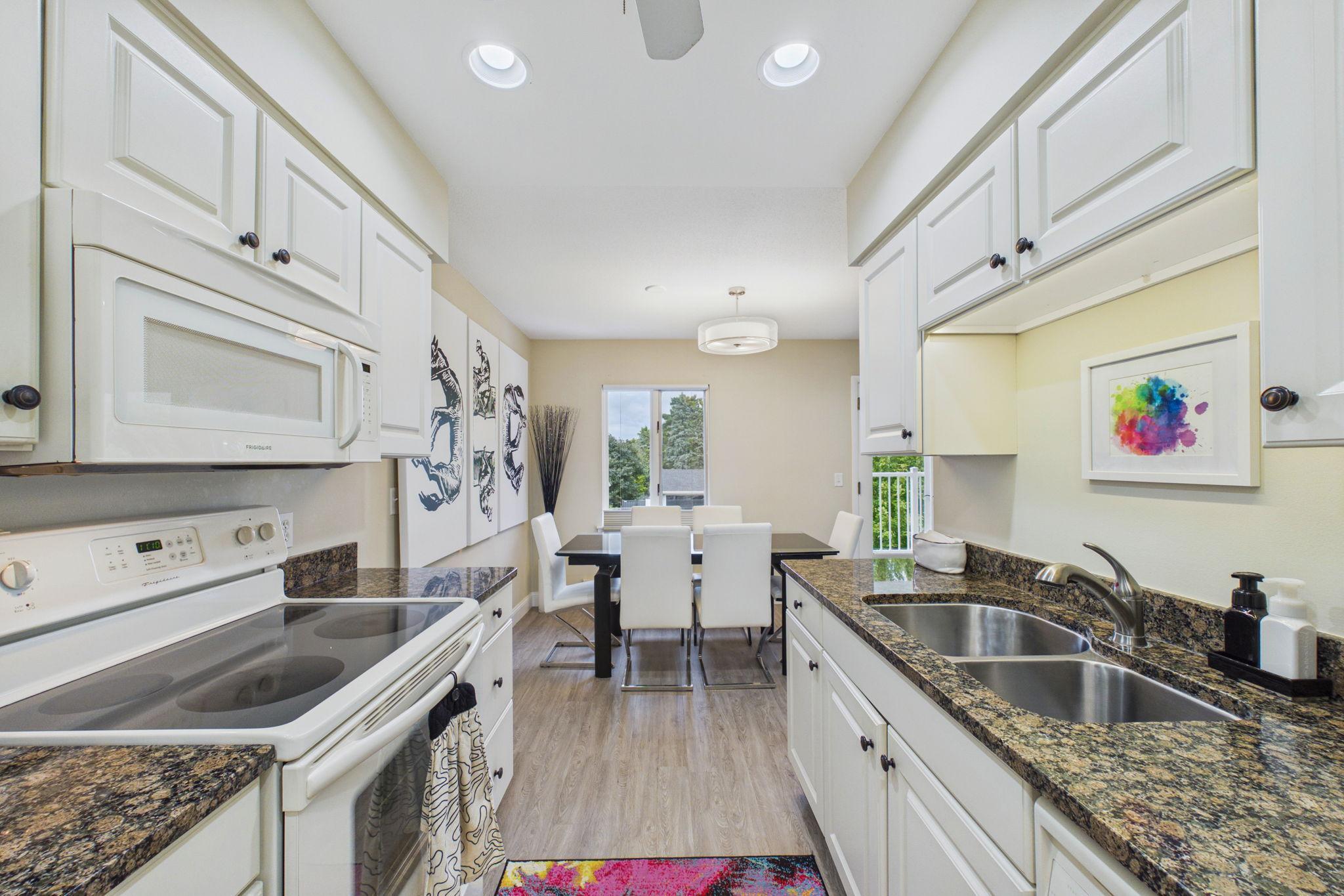 View of Residential at 6005 Eden Prairie Road #210, Edina MN 55436, Edina (14 of 25) - Mike Wilen | Minnesota Team Real Estate