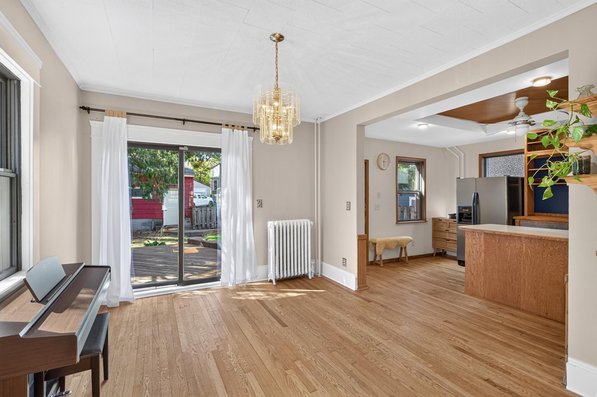 View of Residential at 449 Herschel Street, Saint Paul MN 55104, Saint Paul (21 of 48) - Mike Wilen | Minnesota Team Real Estate