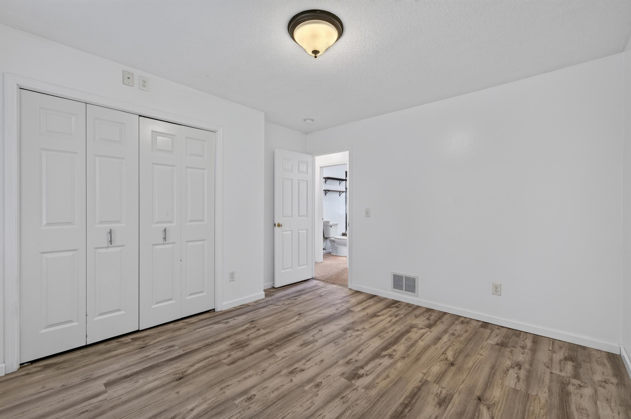 View of Residential at 460 Blair Avenue, Saint Paul MN 55103, Saint Paul (8 of 33) - Mike Wilen | Minnesota Team Real Estate