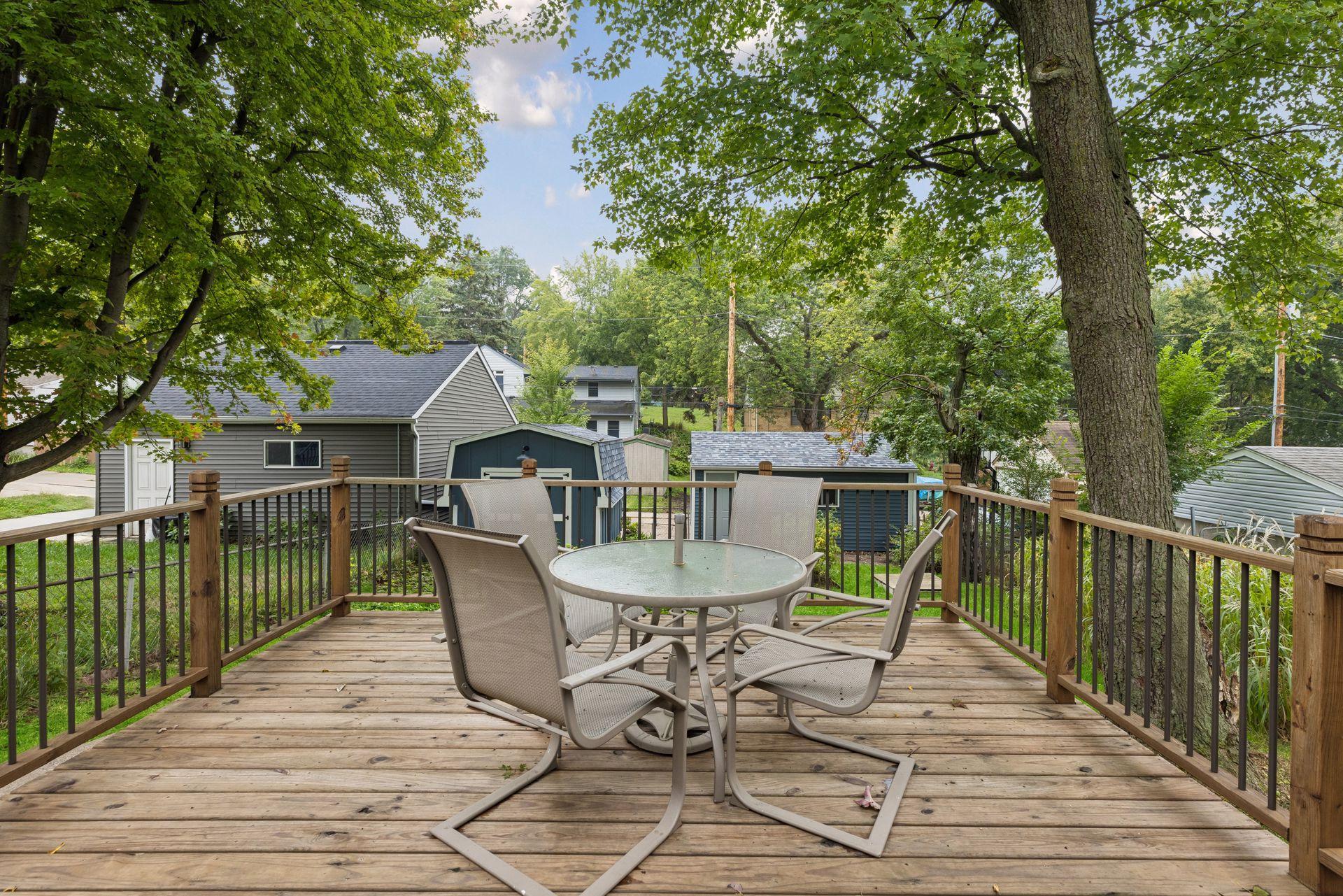 View of Residential at 3801 26 1/2 Avenue, Robbinsdale MN 55422, Robbinsdale (35 of 38) - Mike Wilen | Minnesota Team Real Estate