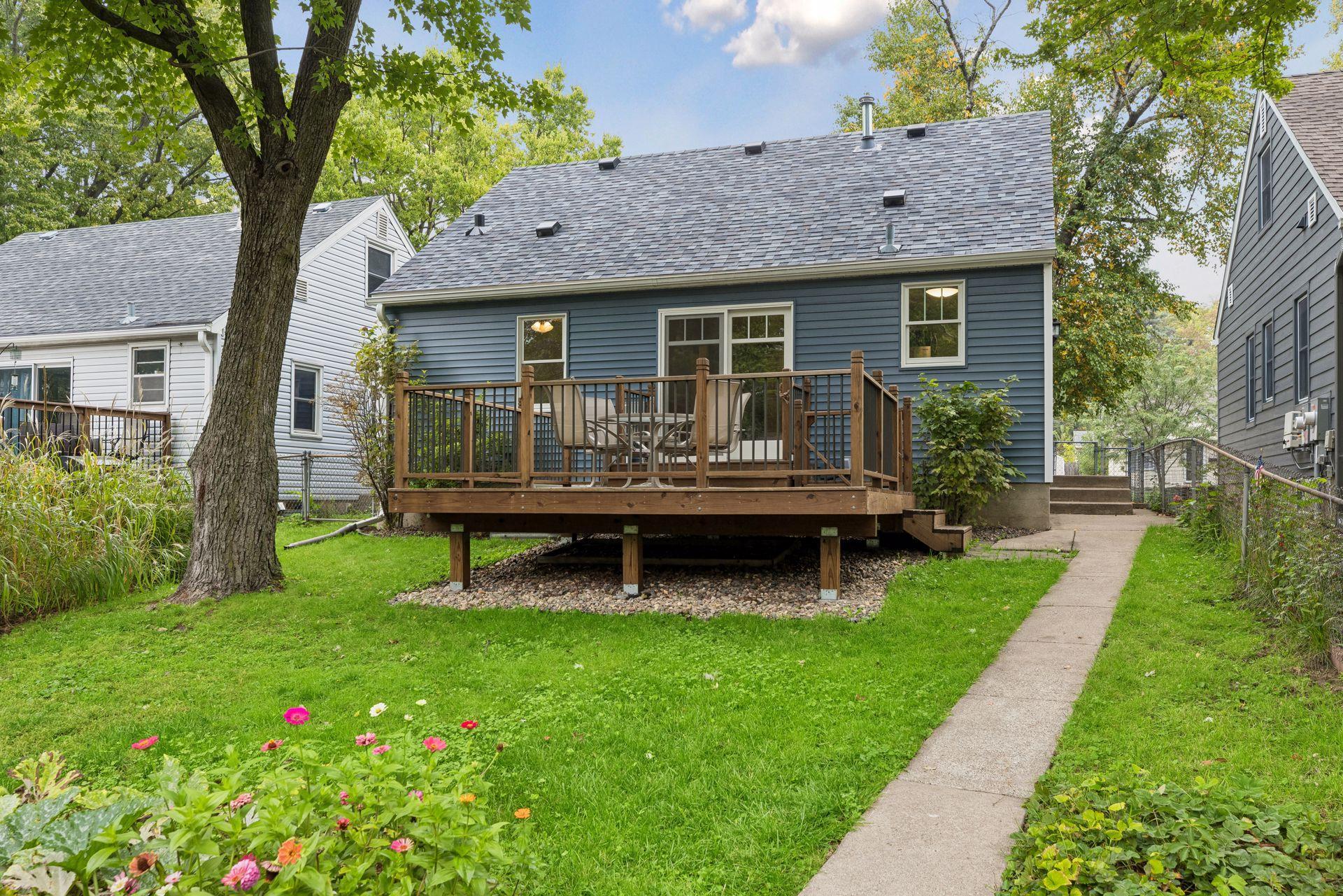 View of Residential at 3801 26 1/2 Avenue, Robbinsdale MN 55422, Robbinsdale (32 of 38) - Mike Wilen | Minnesota Team Real Estate