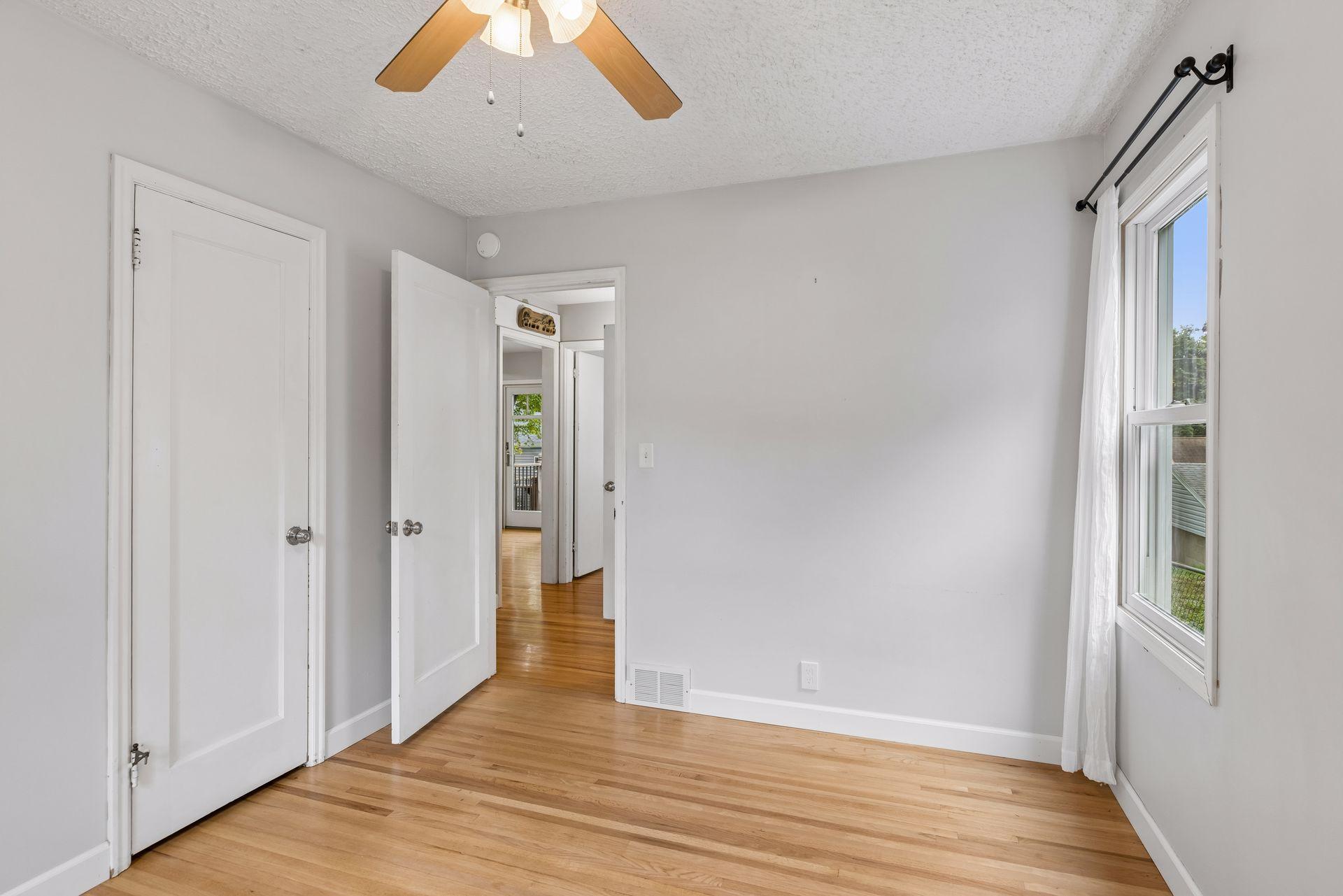 View of Residential at 3801 26 1/2 Avenue, Robbinsdale MN 55422, Robbinsdale (16 of 38) - Mike Wilen | Minnesota Team Real Estate