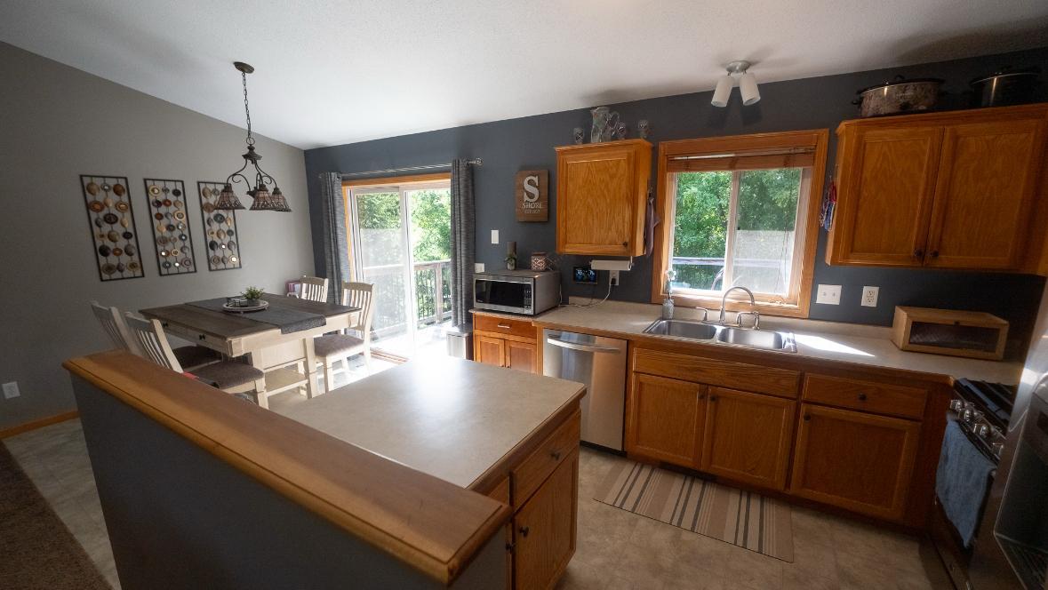 View of Residential at 895 Marigold Drive, Cambridge MN 55008, Cambridge (4 of 22) - Mike Wilen | Minnesota Team Real Estate