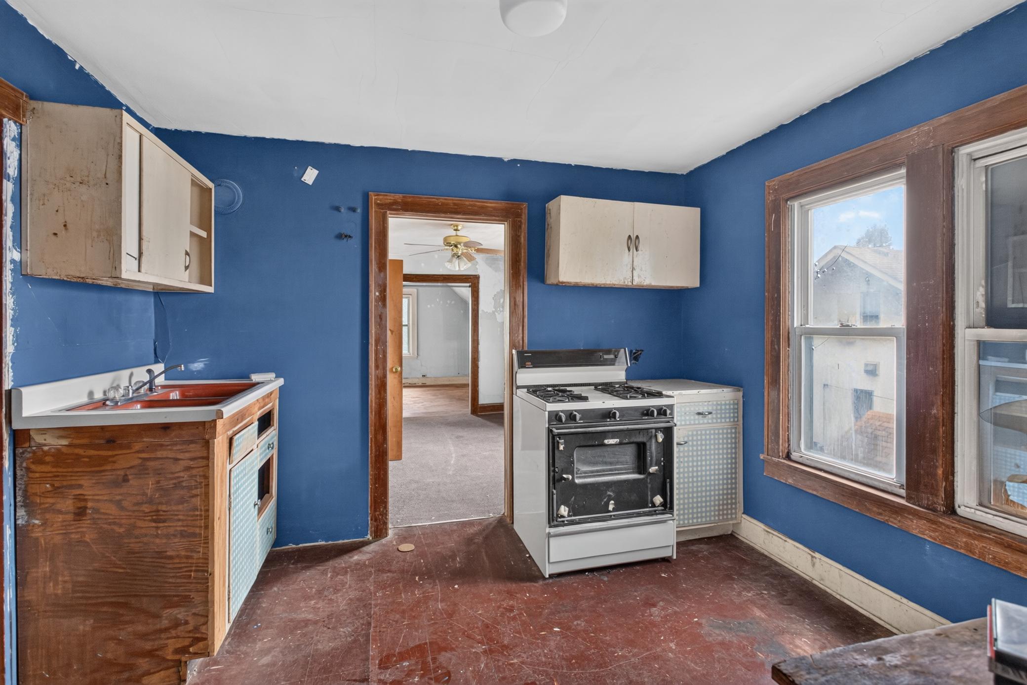 View of Residential Income at 688 Magnolia Avenue, Saint Paul MN 55106, Saint Paul (20 of 21) - Mike Wilen | Minnesota Team Real Estate