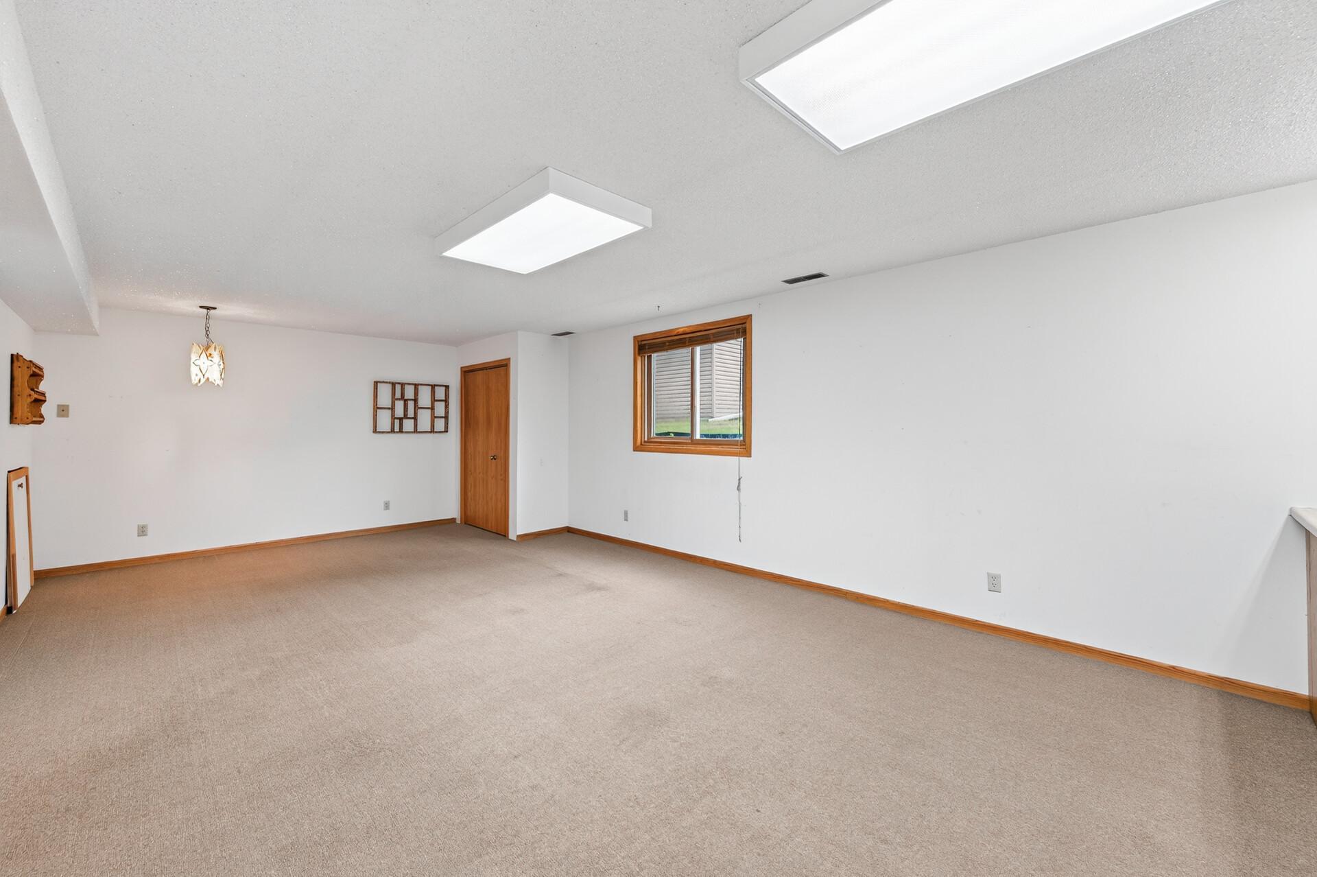 View of Residential at 14310 14th Avenue, Plymouth MN 55447, Plymouth (23 of 45) - Mike Wilen | Minnesota Team Real Estate