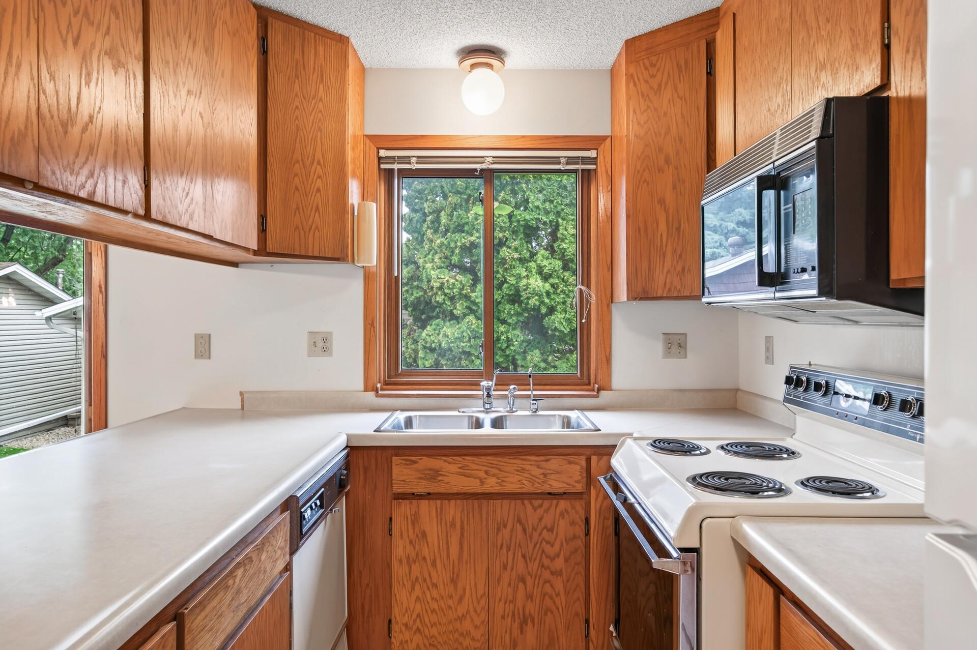 View of Residential at 14310 14th Avenue, Plymouth MN 55447, Plymouth (15 of 45) - Mike Wilen | Minnesota Team Real Estate