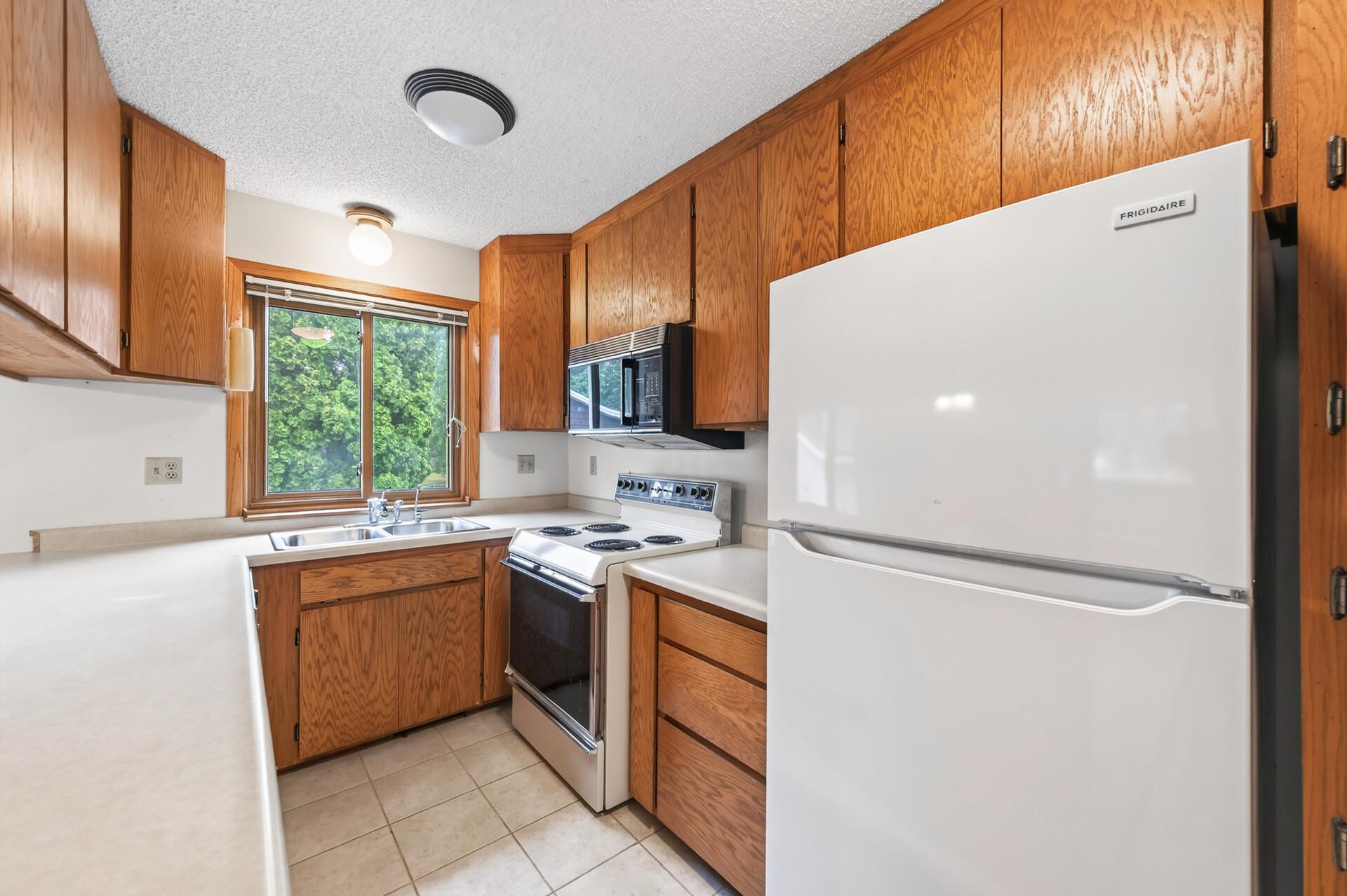 View of Residential at 14310 14th Avenue, Plymouth MN 55447, Plymouth (14 of 45) - Mike Wilen | Minnesota Team Real Estate