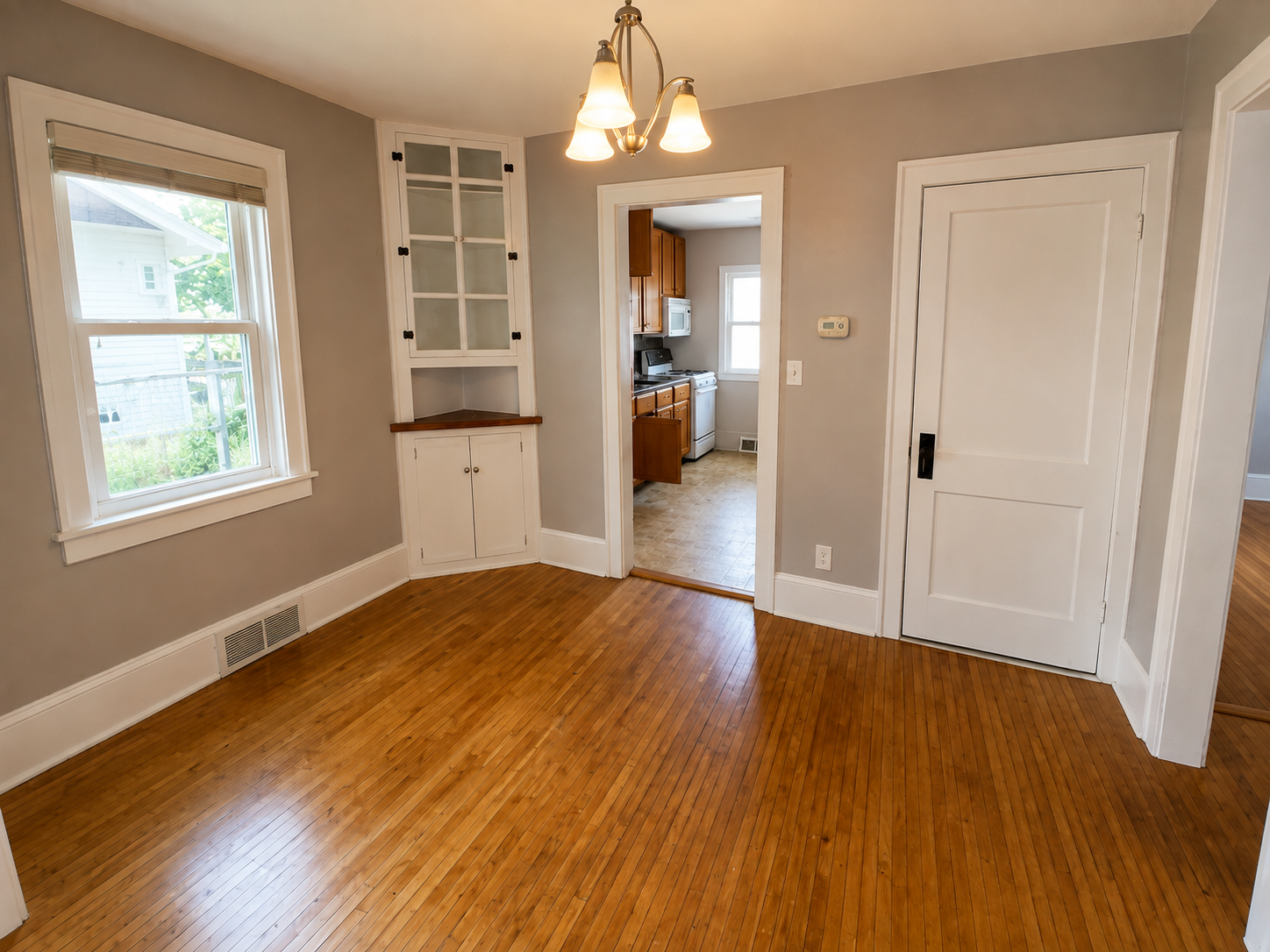 View of Residential at 812 Pedersen Street, Saint Paul MN 55119, Saint Paul (7 of 12) - Mike Wilen | Minnesota Team Real Estate