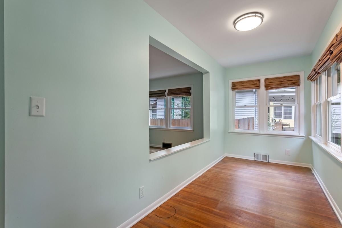 View of Residential at 323 Daly Street, Saint Paul MN 55102, Saint Paul (3 of 25) - Mike Wilen | Minnesota Team Real Estate