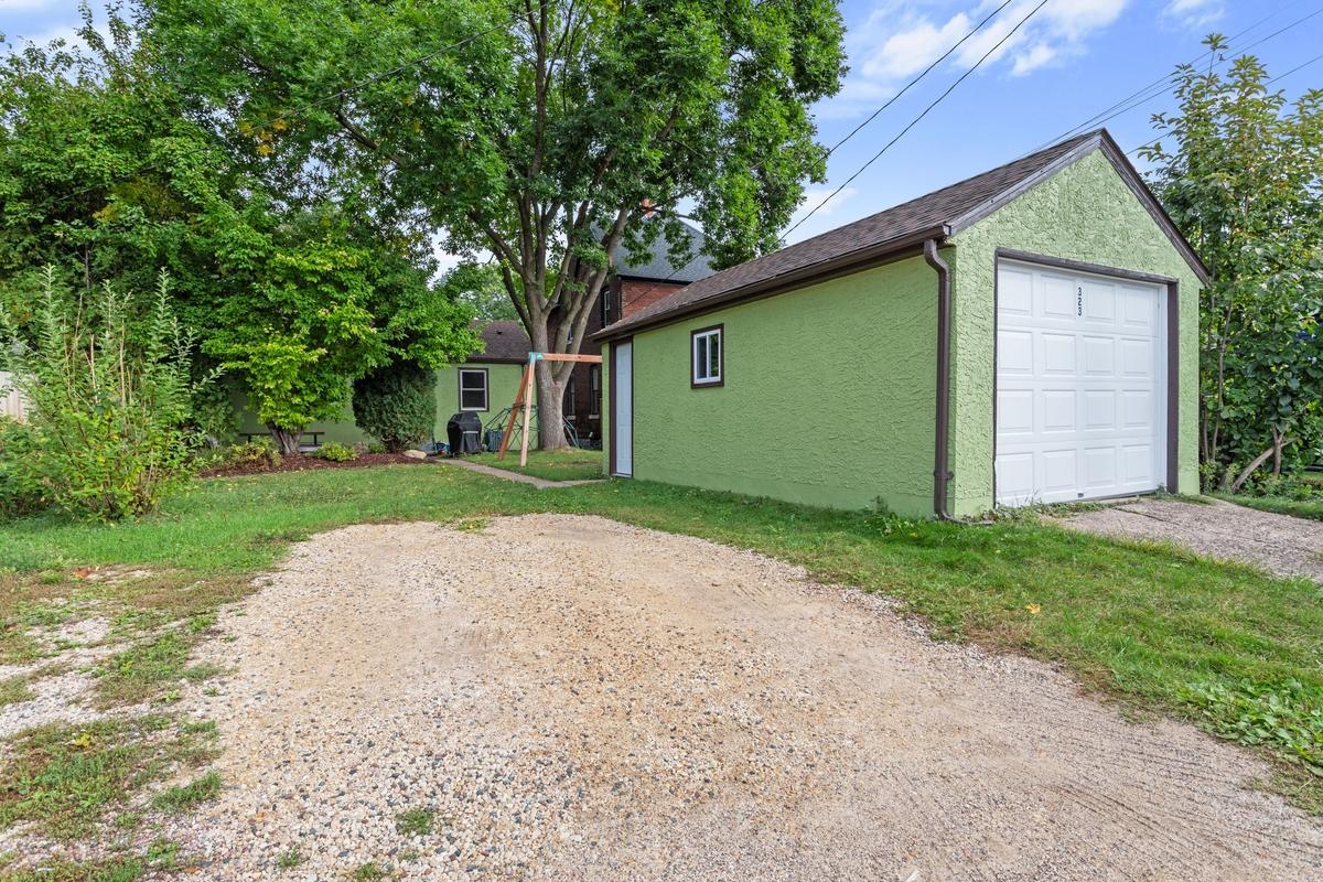 View of Residential at 323 Daly Street, Saint Paul MN 55102, Saint Paul (24 of 25) - Mike Wilen | Minnesota Team Real Estate