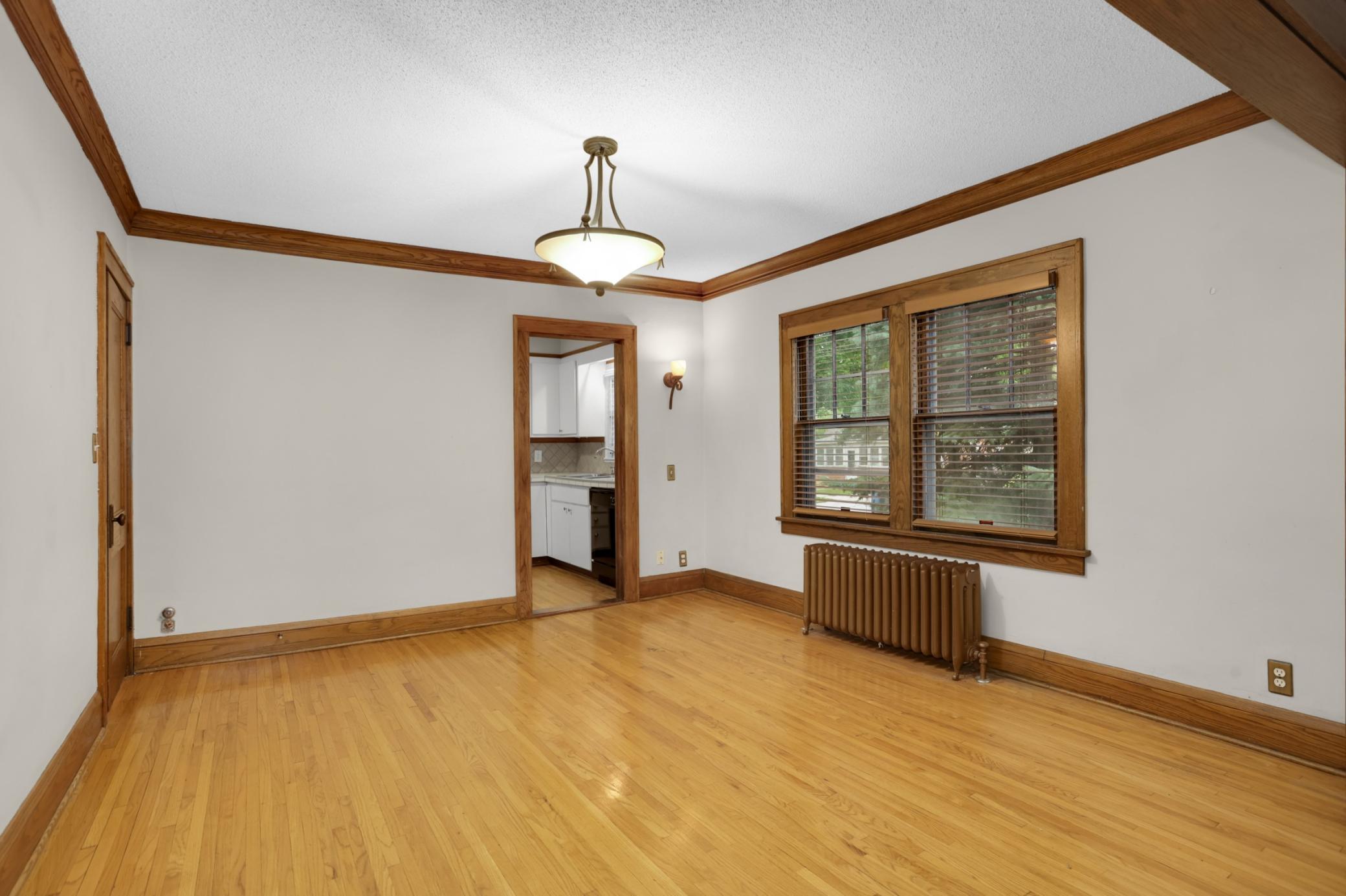 View of Residential Income at 100 40th Street, Minneapolis MN 55409, Minneapolis (8 of 56) - Mike Wilen | Minnesota Team Real Estate