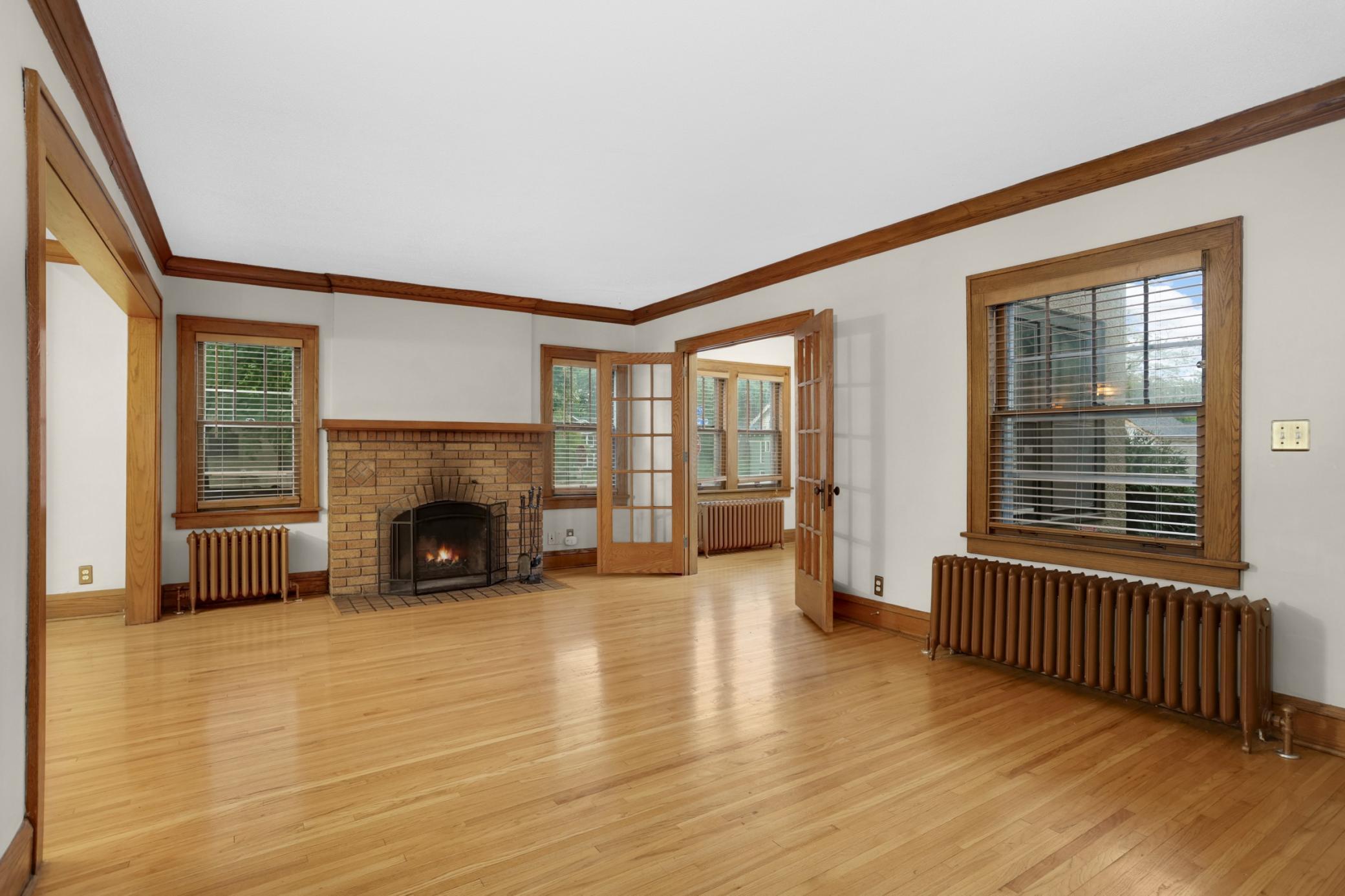 View of Residential Income at 100 40th Street, Minneapolis MN 55409, Minneapolis (5 of 56) - Mike Wilen | Minnesota Team Real Estate