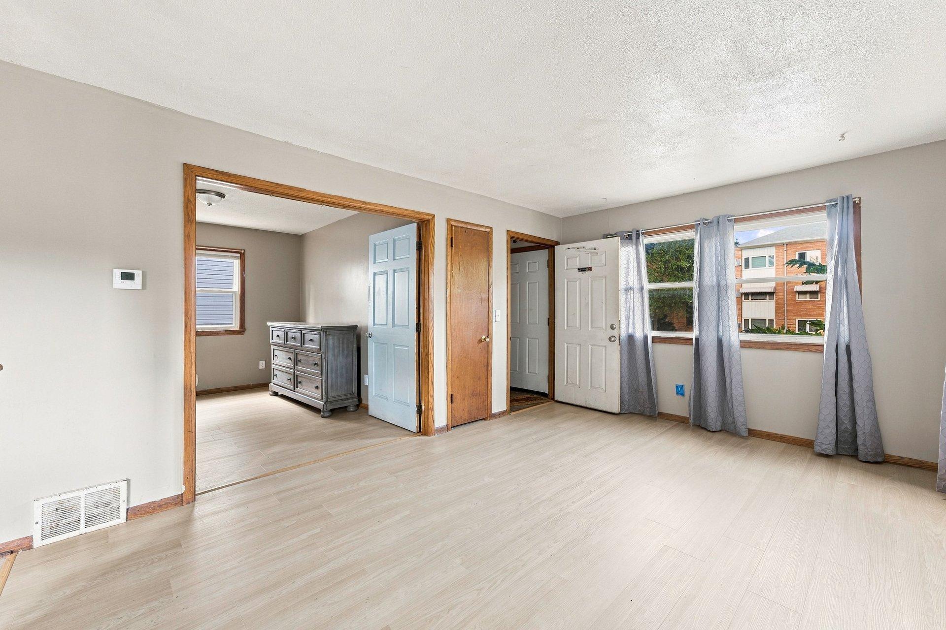 View of Residential Income at 3229 Penn Avenue, Minneapolis MN 55412, Minneapolis (41 of 43) - Mike Wilen | Minnesota Team Real Estate
