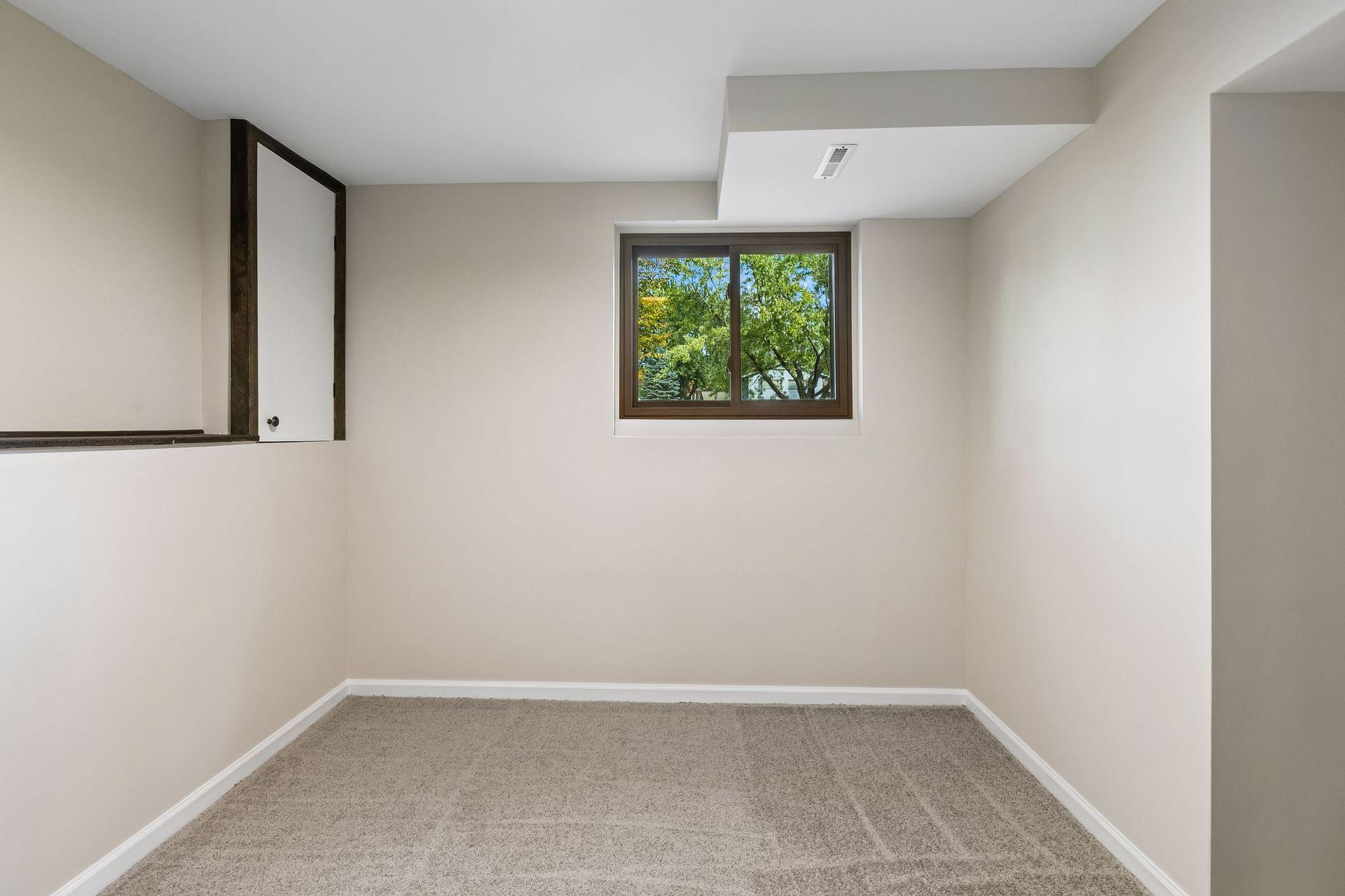 View of Residential at 1080 Churchill Circle, Shoreview MN 55126, Shoreview (32 of 39) - Mike Wilen | Minnesota Team Real Estate