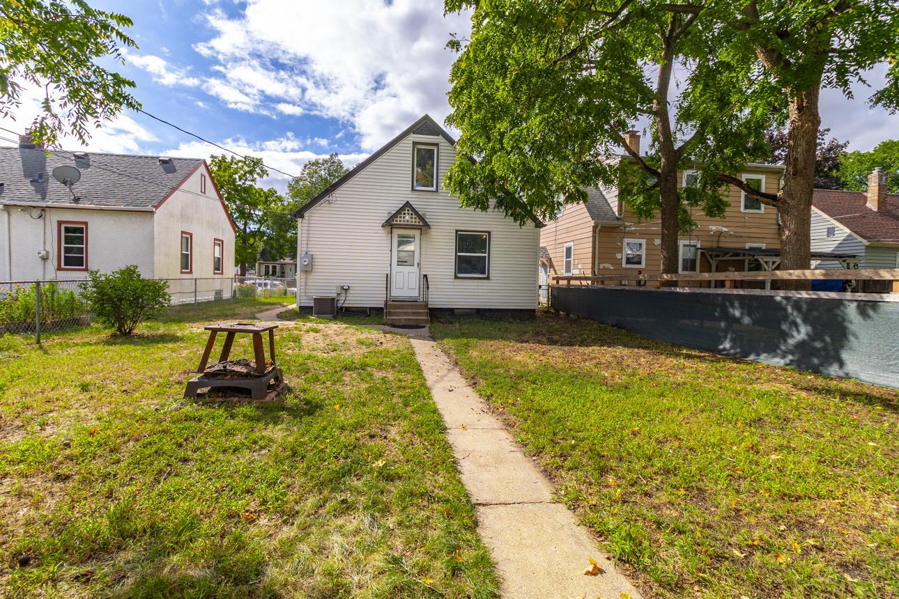 View of Residential at 653 4th Avenue, South Saint Paul MN 55075, South Saint Paul (29 of 34) - Mike Wilen | Minnesota Team Real Estate