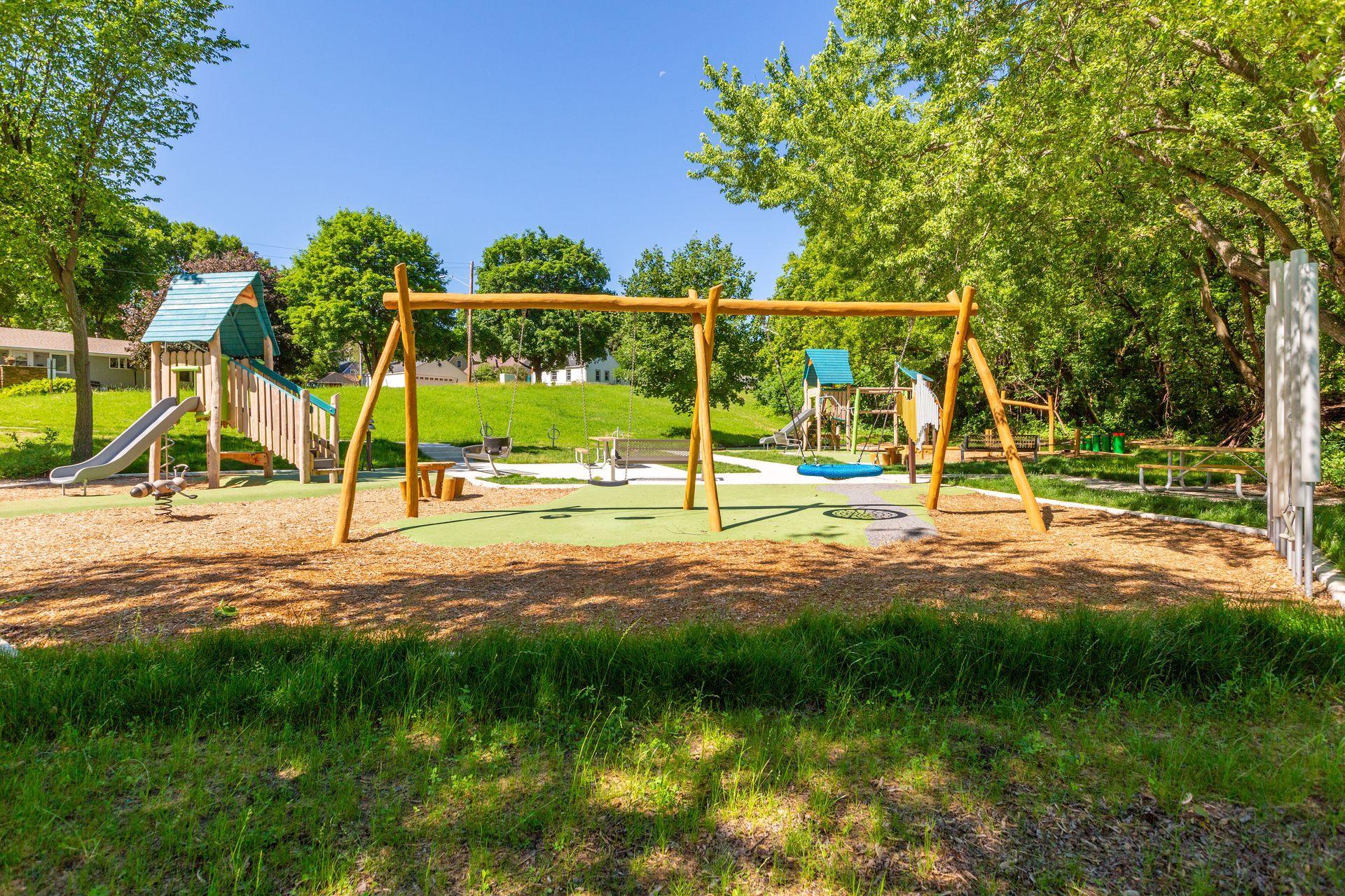 View of Residential at 440 Morgan Avenue, Minneapolis MN 55405, Minneapolis (72 of 79) - Mike Wilen | Minnesota Team Real Estate