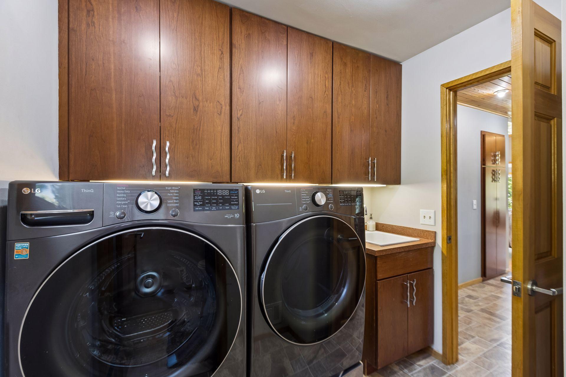 View of Residential at 440 Morgan Avenue, Minneapolis MN 55405, Minneapolis (49 of 79) - Mike Wilen | Minnesota Team Real Estate