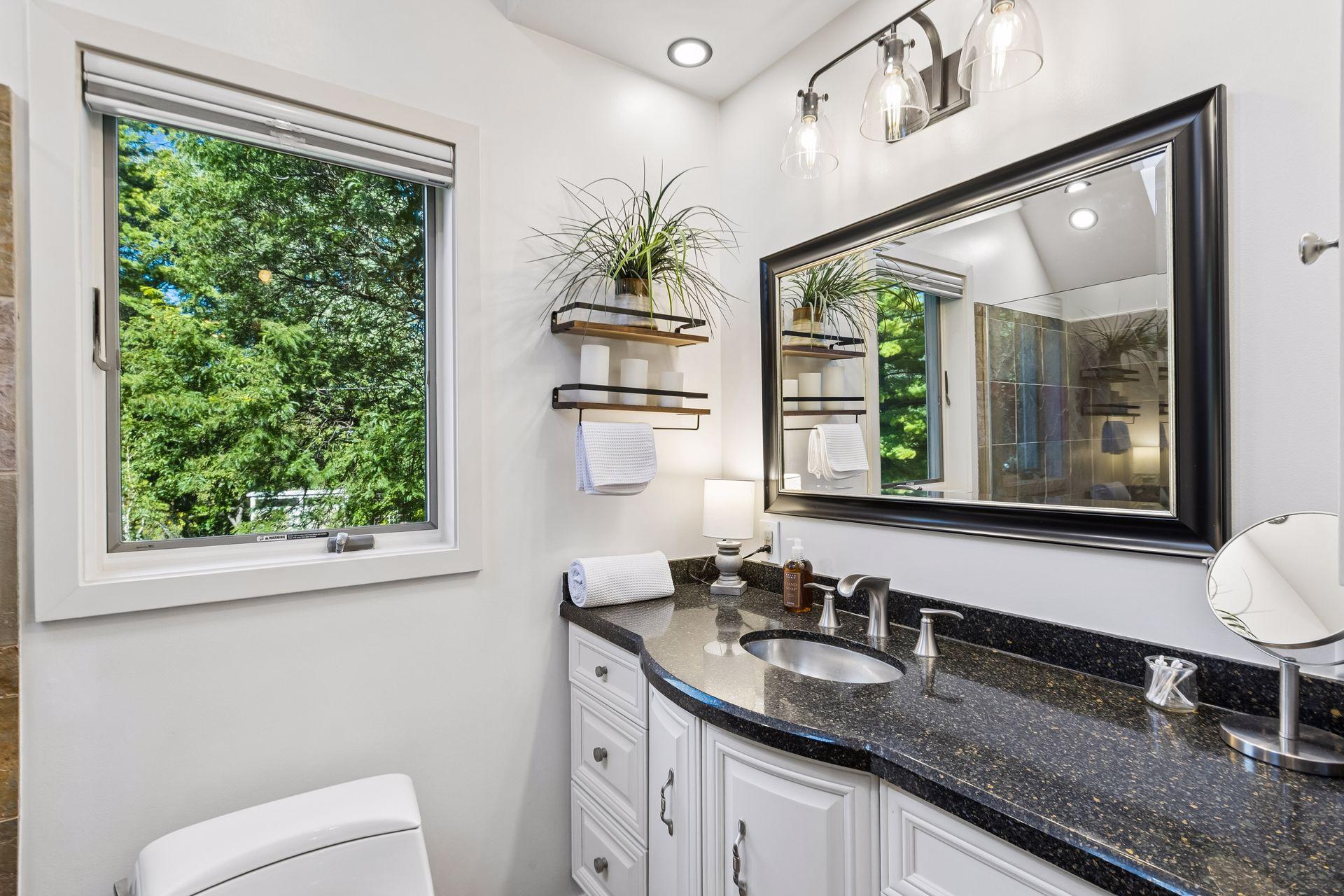 View of Residential at 440 Morgan Avenue, Minneapolis MN 55405, Minneapolis (42 of 79) - Mike Wilen | Minnesota Team Real Estate
