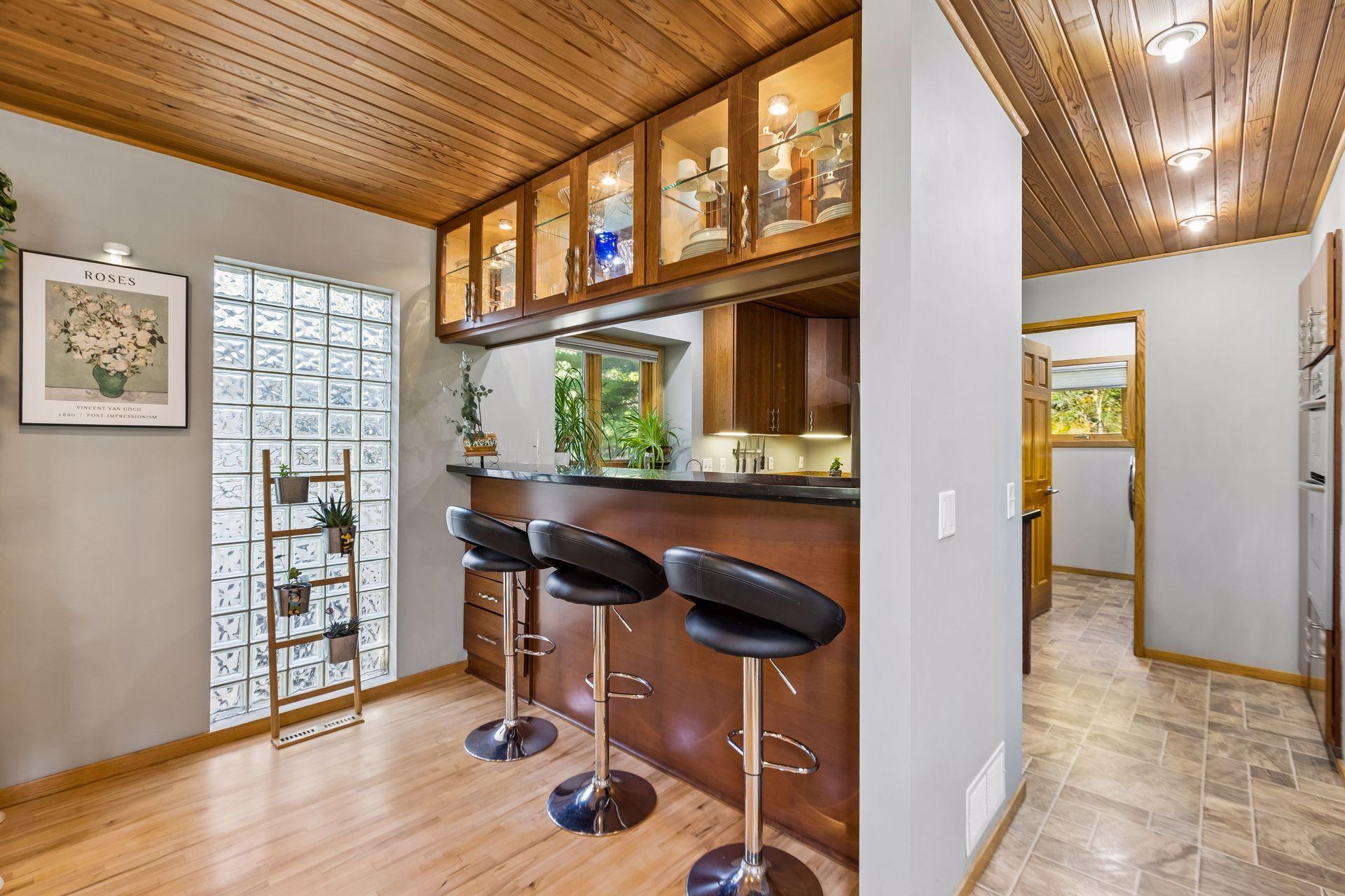 View of Residential at 440 Morgan Avenue, Minneapolis MN 55405, Minneapolis (26 of 79) - Mike Wilen | Minnesota Team Real Estate