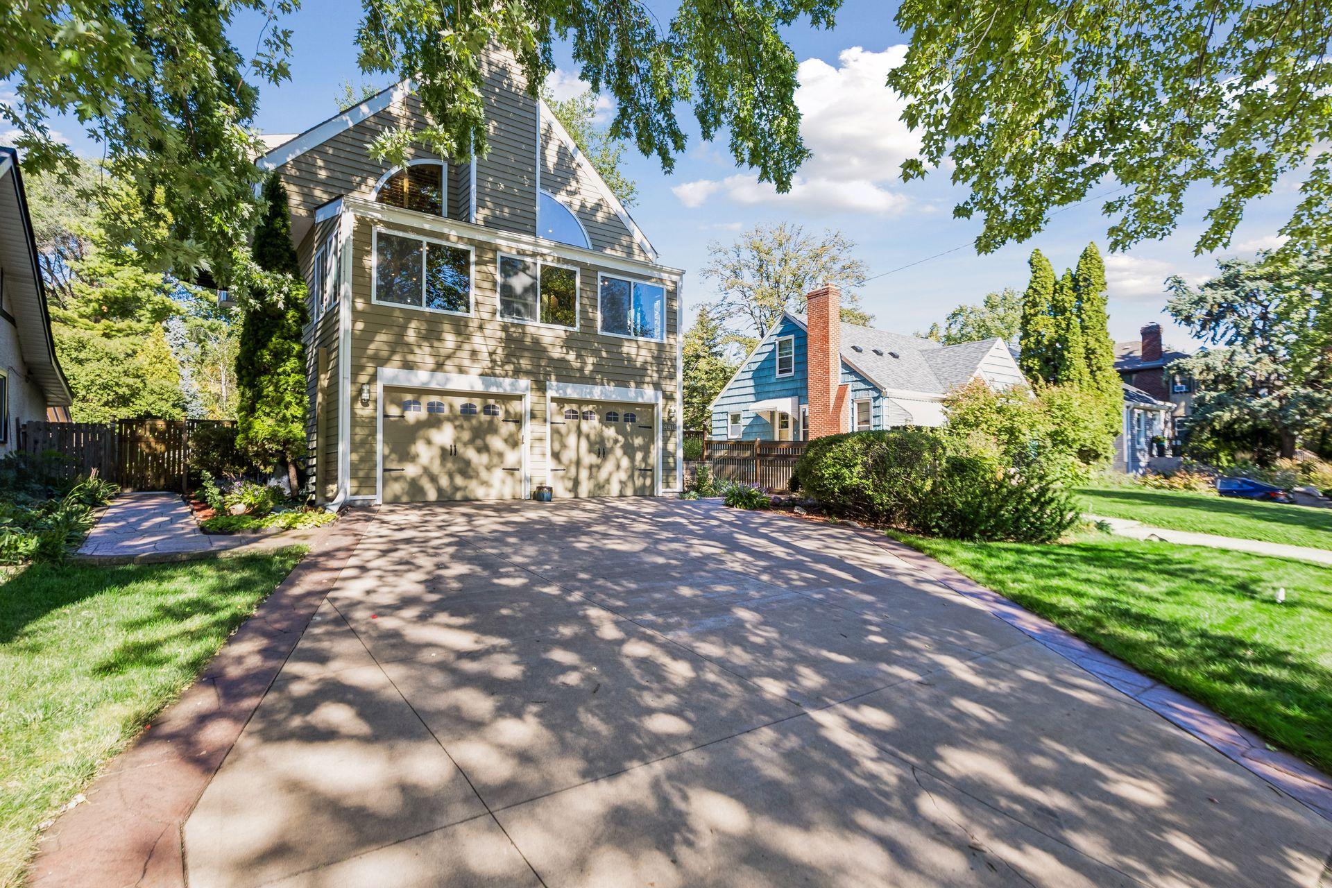View of Residential at 440 Morgan Avenue, Minneapolis MN 55405, Minneapolis (23 of 79) - Mike Wilen | Minnesota Team Real Estate