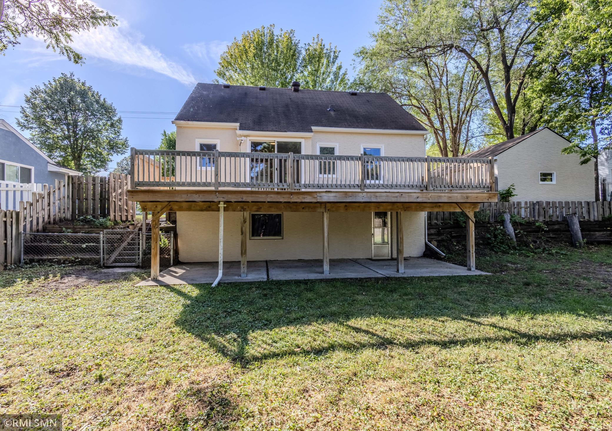 View of Residential at 6823 River Road, Fridley MN 55432, Fridley (33 of 36) - Mike Wilen | Minnesota Team Real Estate