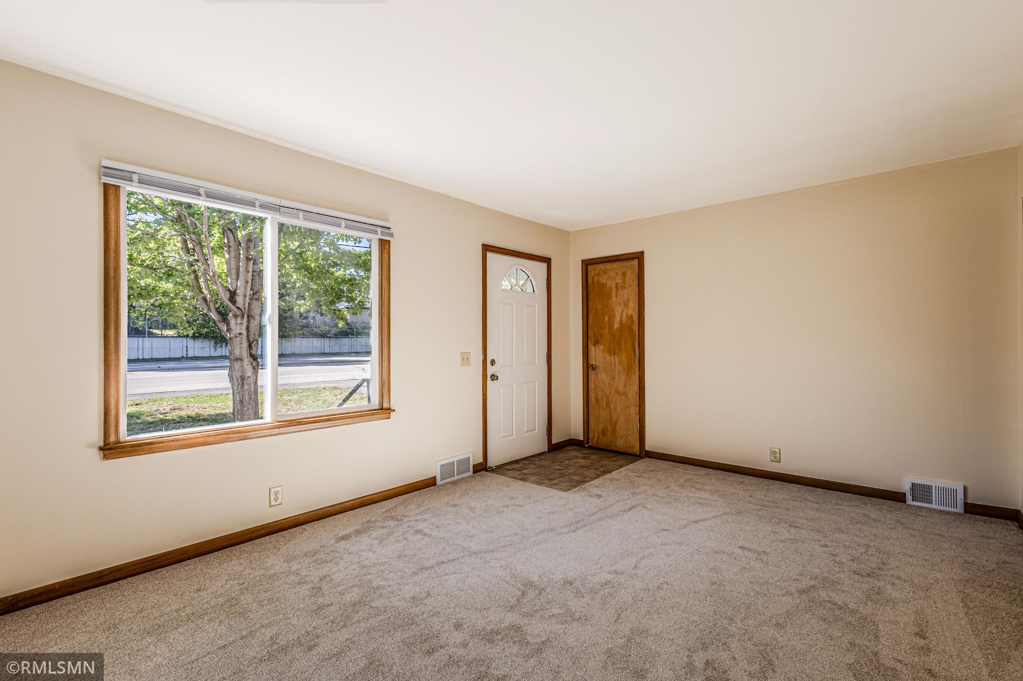 View of Residential at 6823 River Road, Fridley MN 55432, Fridley (10 of 15) - Mike Wilen | Minnesota Team Real Estate
