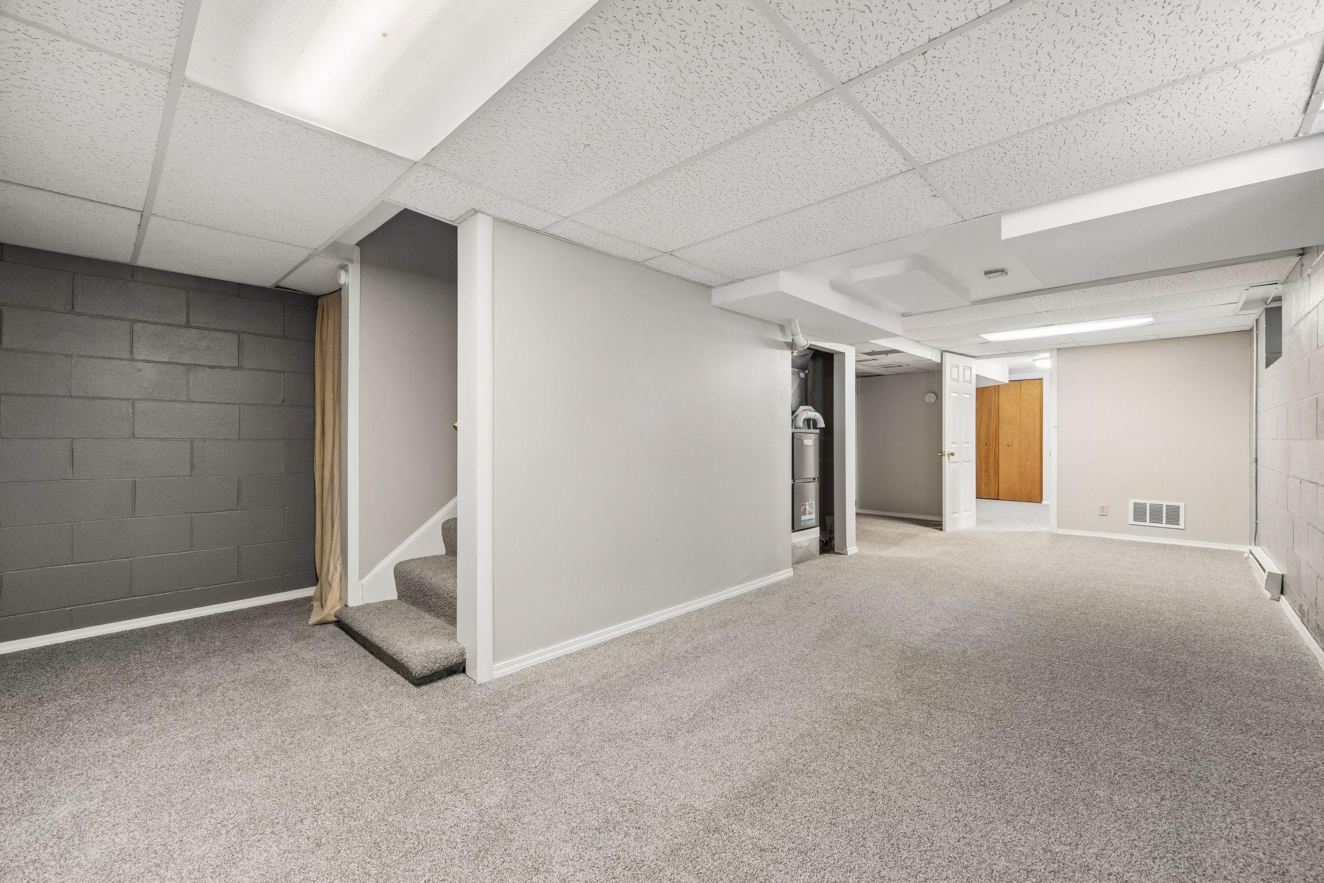 View of Residential Income at 2206 Arthur Street, Minneapolis MN 55418, Minneapolis (23 of 50) - Mike Wilen | Minnesota Team Real Estate