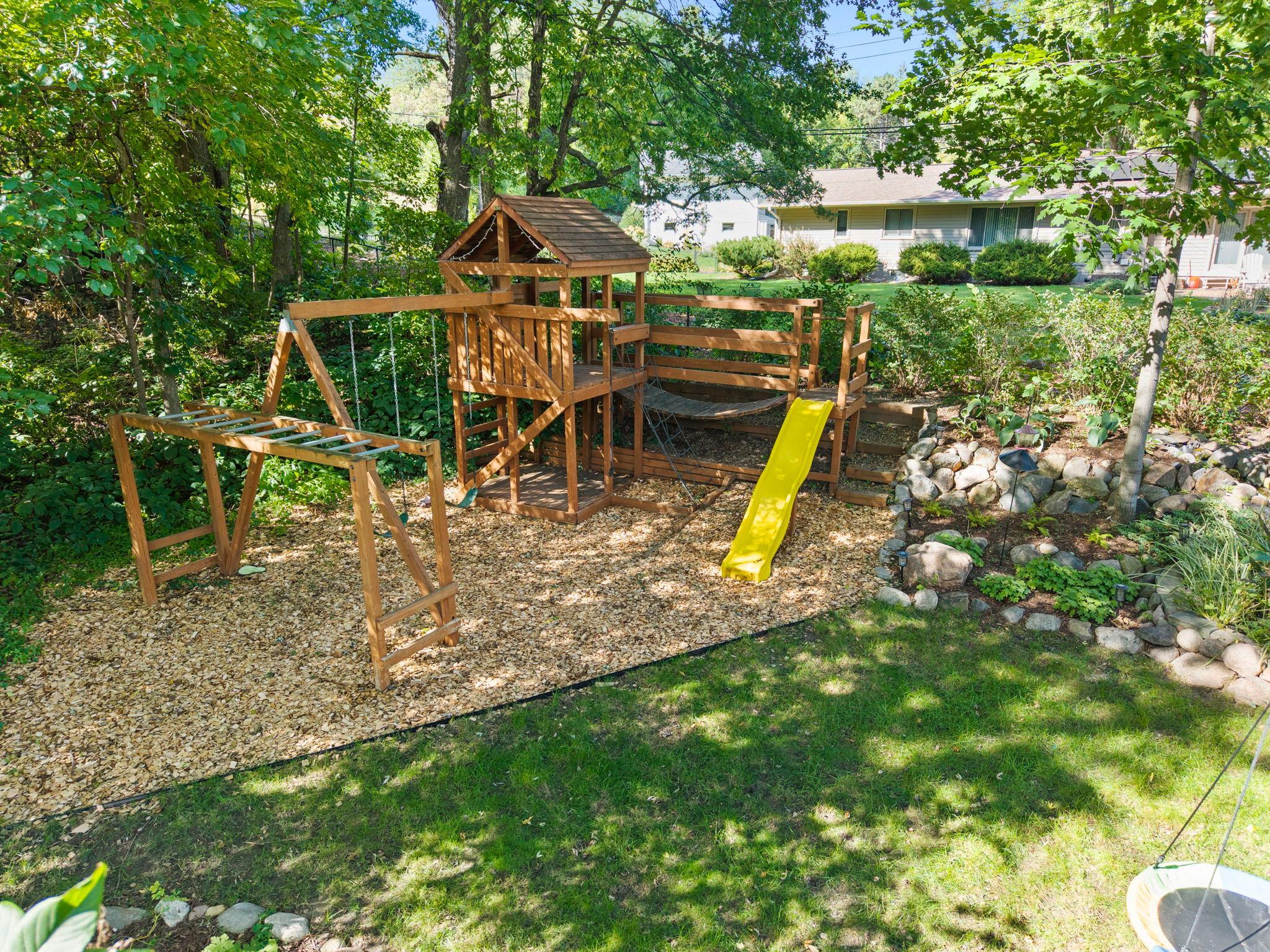 View of Residential at 1600 Texas Avenue, Saint Louis Park MN 55426, Saint Louis Park (73 of 82) - Mike Wilen | Minnesota Team Real Estate