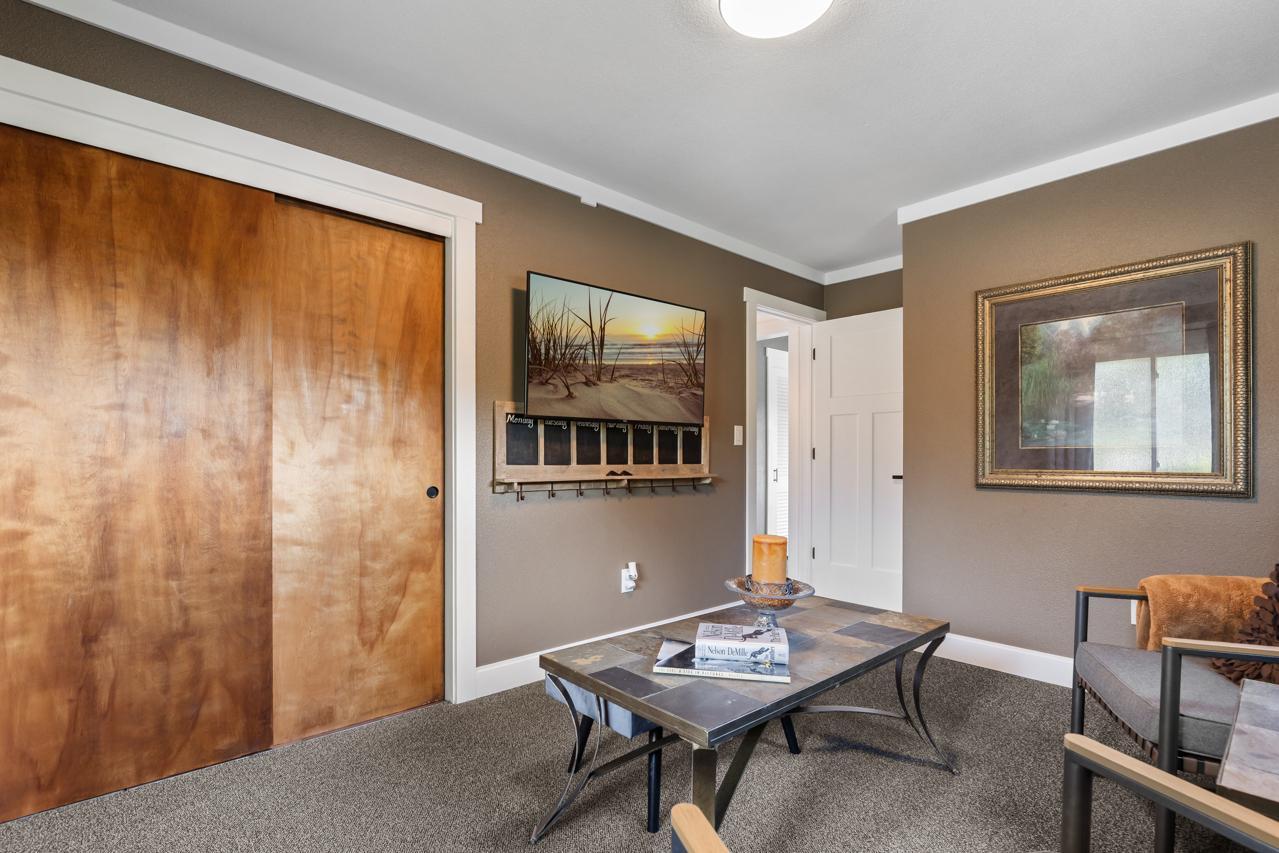 View of Residential at 15601 Summit Drive, Eden Prairie MN 55347, Eden Prairie (32 of 75) - Mike Wilen | Minnesota Team Real Estate