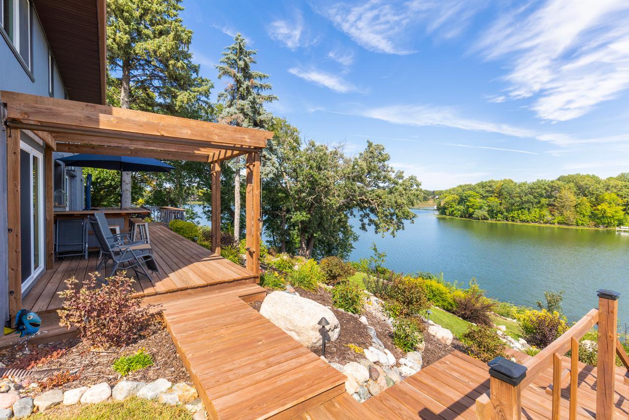 View of Residential at 15601 Summit Drive, Eden Prairie MN 55347, Eden Prairie (55 of 75) - Mike Wilen | Minnesota Team Real Estate