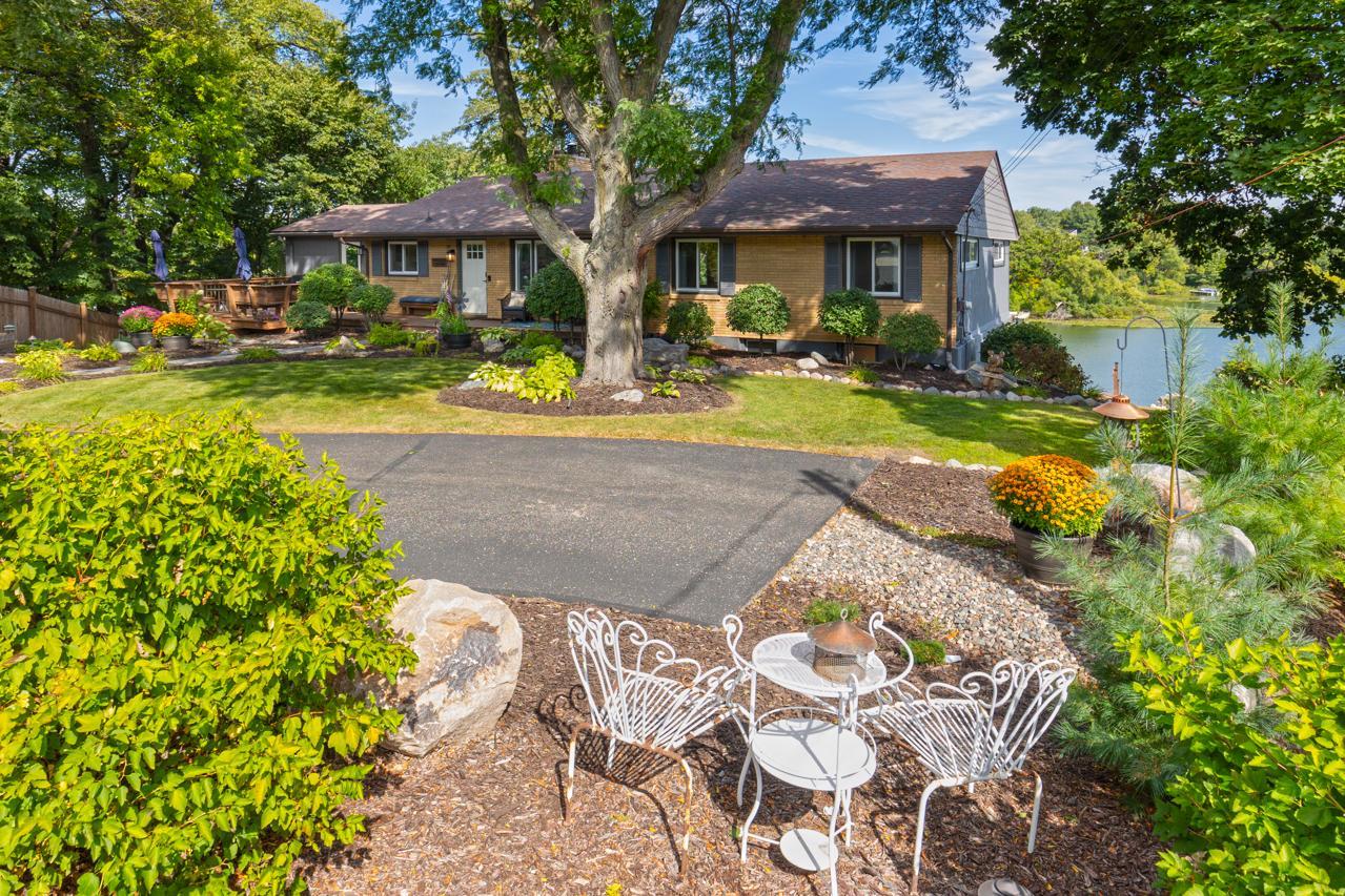 View of Residential at 15601 Summit Drive, Eden Prairie MN 55347, Eden Prairie (72 of 75) - Mike Wilen | Minnesota Team Real Estate