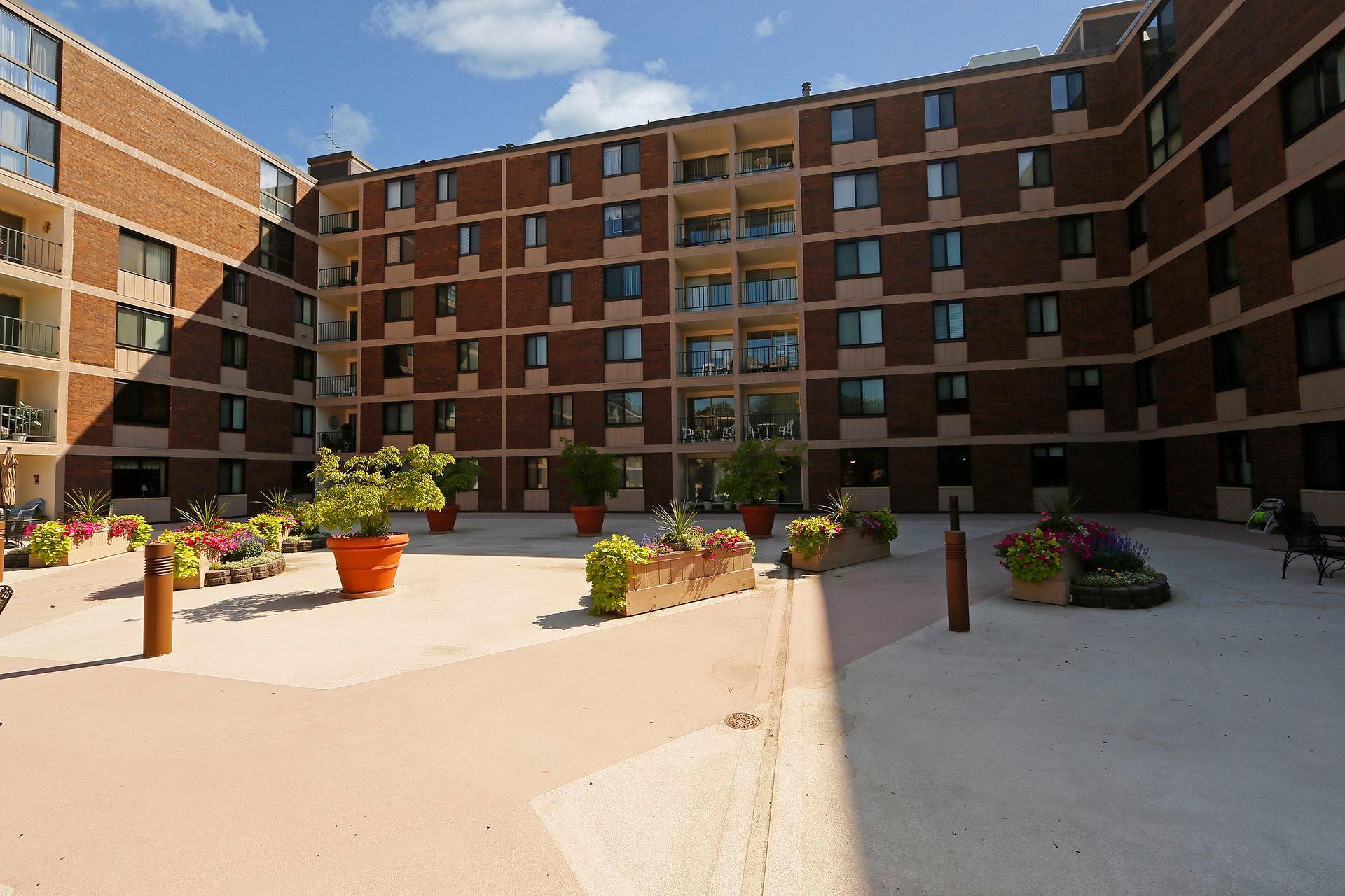 View of Residential at 7200 York Avenue #103, Edina MN 55435, Edina (58 of 86) - Mike Wilen | Minnesota Team Real Estate