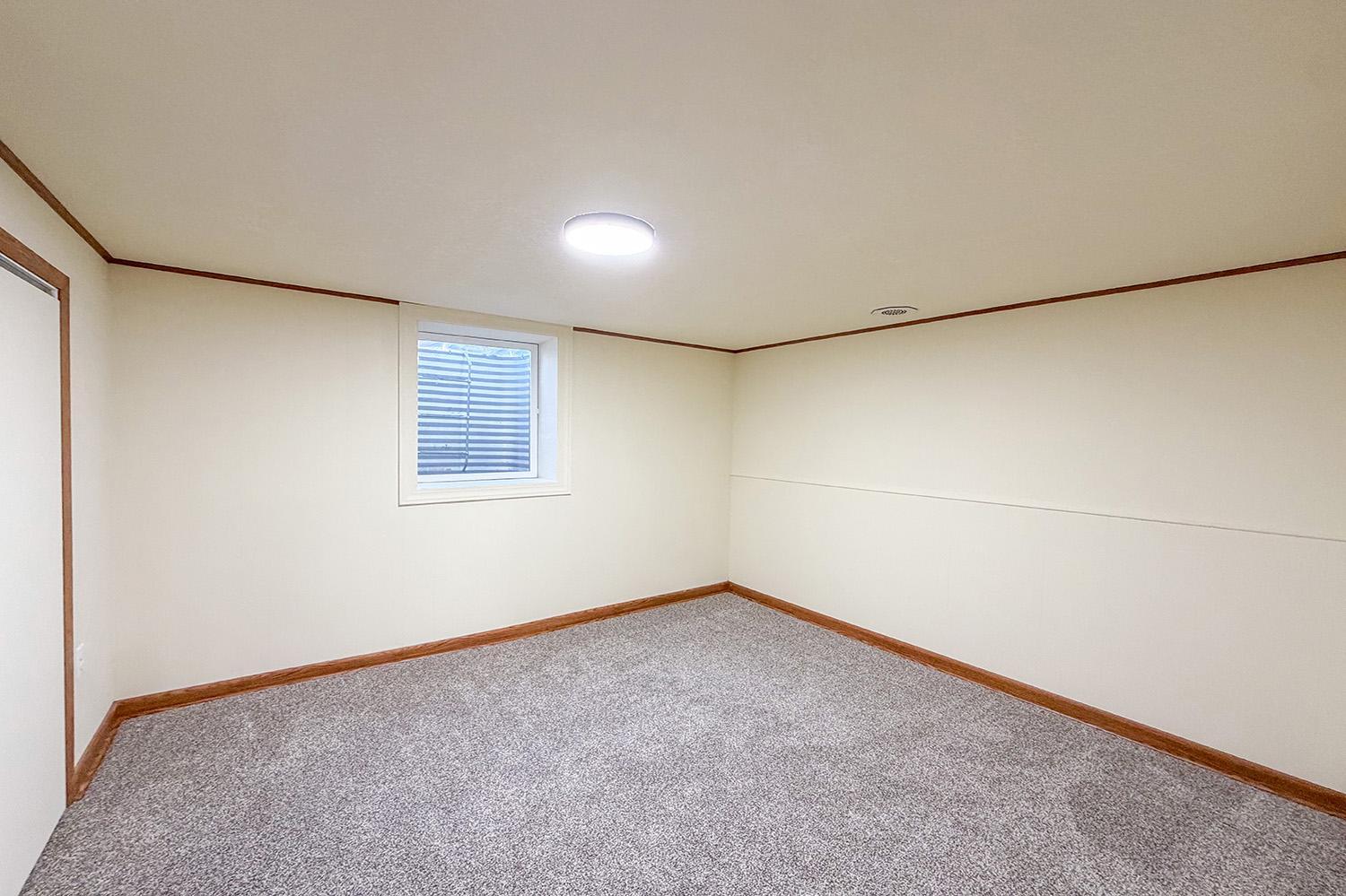 View of Residential at 2856 Virginia Avenue, Roseville MN 55113, Roseville (24 of 31) - Mike Wilen | Minnesota Team Real Estate