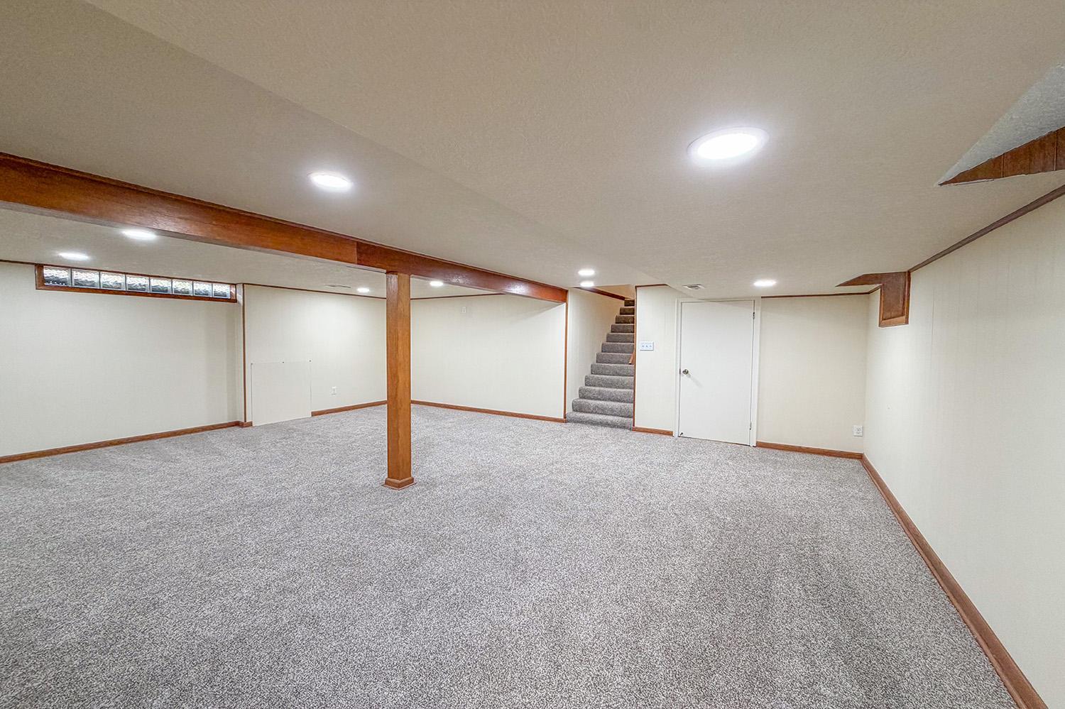 View of Residential at 2856 Virginia Avenue, Roseville MN 55113, Roseville (21 of 31) - Mike Wilen | Minnesota Team Real Estate