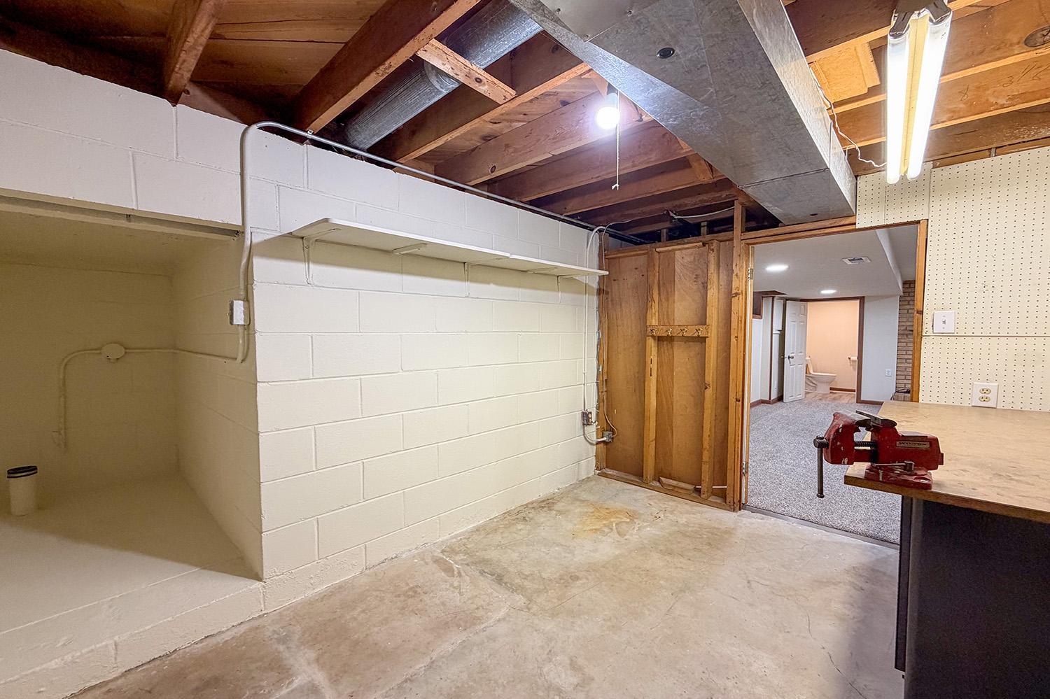 View of Residential at 2856 Virginia Avenue, Roseville MN 55113, Roseville (17 of 31) - Mike Wilen | Minnesota Team Real Estate