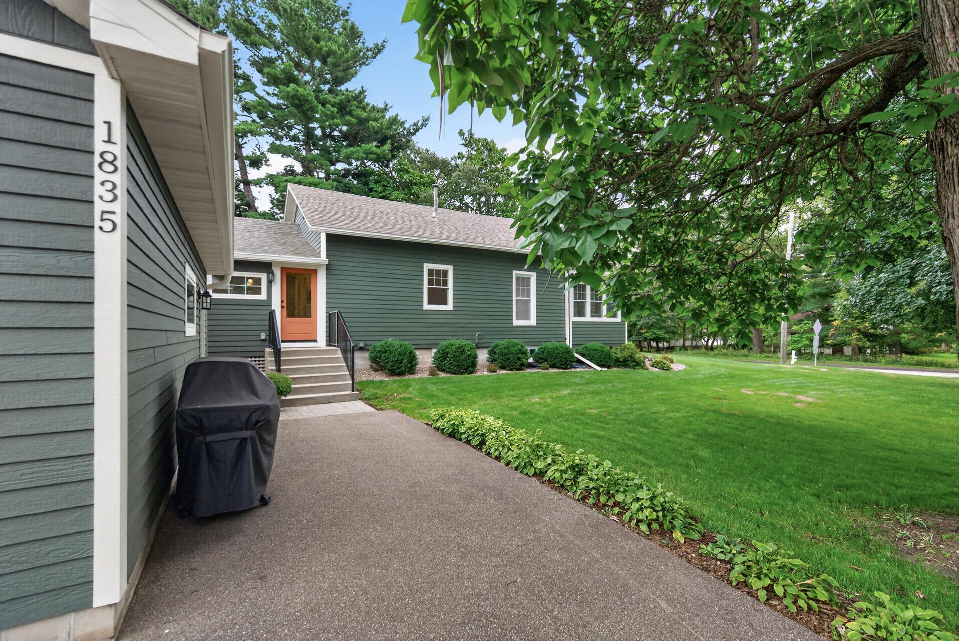View of Residential at 1835 Stillwater Street, White Bear Lake MN 55110, White Bear Lake (47 of 51) - Mike Wilen | Minnesota Team Real Estate