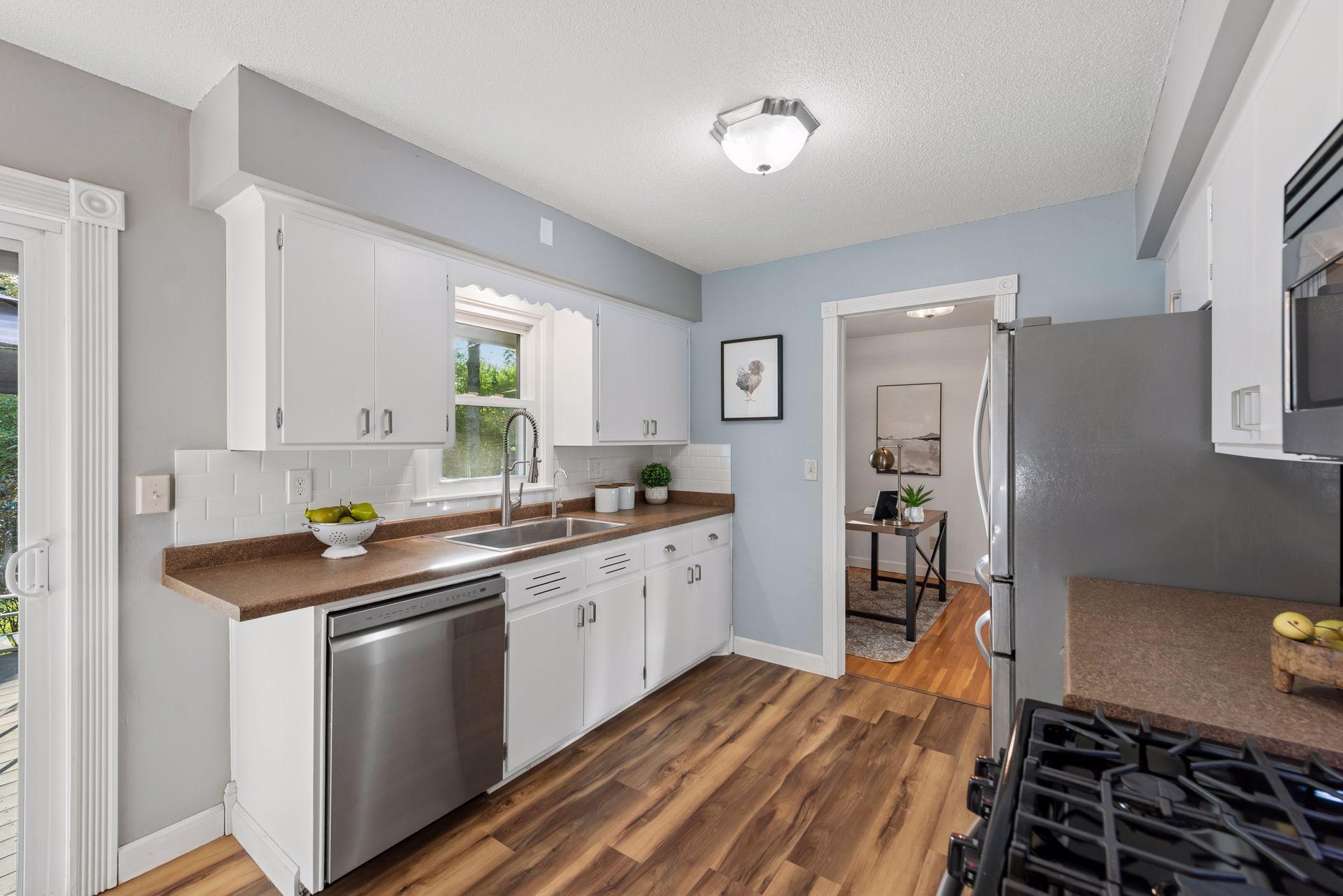 View of Residential at 10036 Nathan Lane, Maple Grove MN 55369, Maple Grove (15 of 42) - Mike Wilen | Minnesota Team Real Estate