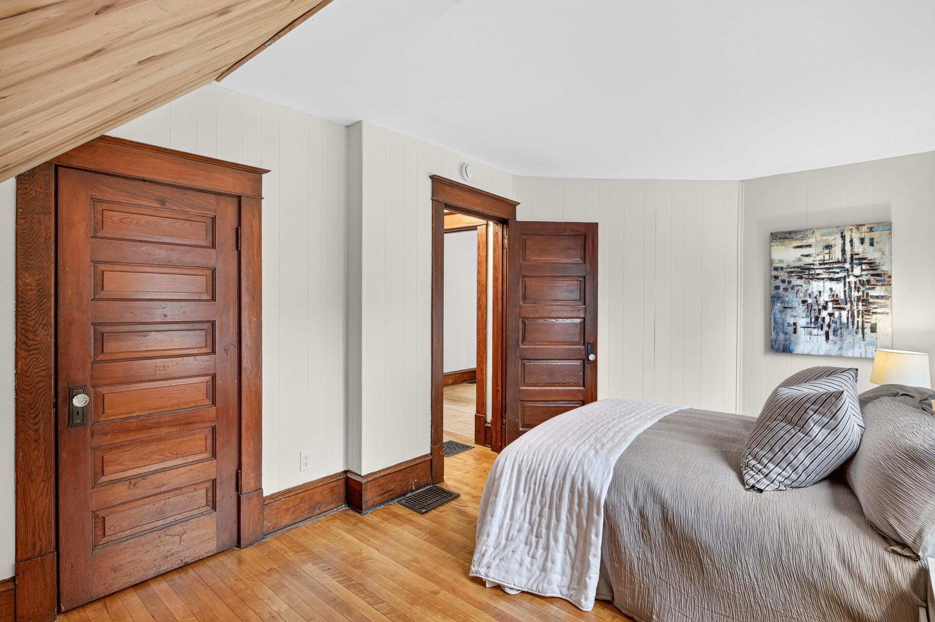View of Residential at 2919 Oliver Avenue, Minneapolis MN 55411, Minneapolis (14 of 24) - Mike Wilen | Minnesota Team Real Estate