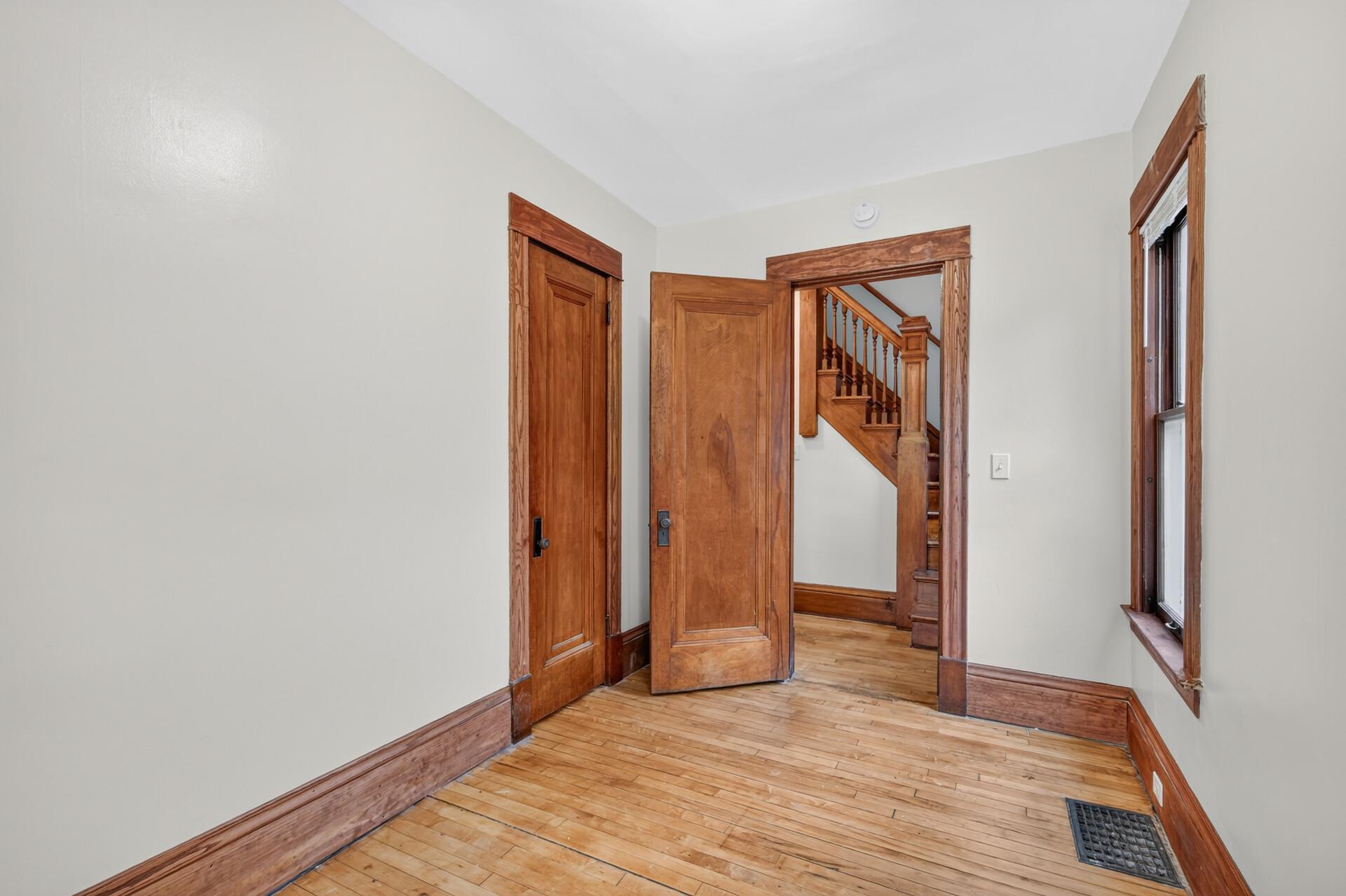 View of Residential at 2919 Oliver Avenue, Minneapolis MN 55411, Minneapolis (13 of 24) - Mike Wilen | Minnesota Team Real Estate