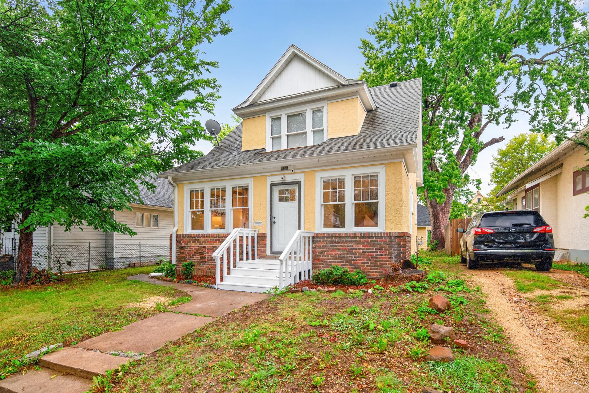 View of Single Family at 2919 Oliver Avenue, Minneapolis - Mike Wilen | Minnesota Team Real Estate