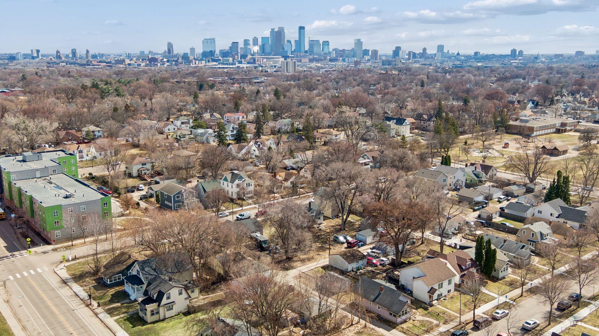 View of Land at 1815 Queen Avenue, Minneapolis MN 55411, Minneapolis (6 of 8) - Mike Wilen | Minnesota Team Real Estate
