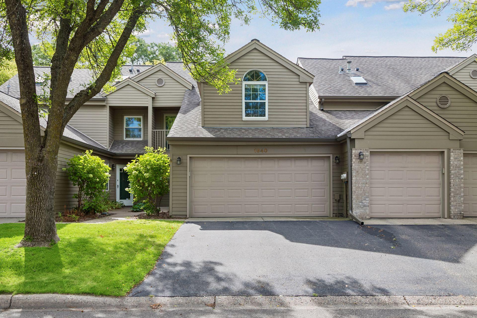 View of (TH) Side x Side at 1640 Rose Hill Circle, Lauderdale - Mike Wilen | Minnesota Team Real Estate