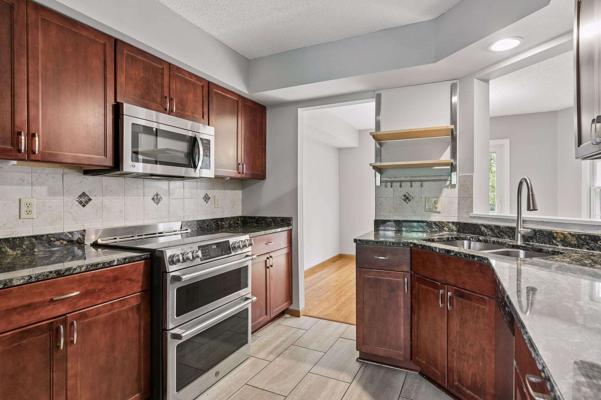 View of Residential at 1640 Rose Hill Circle, Lauderdale MN 55108, Lauderdale (24 of 46) - Mike Wilen | Minnesota Team Real Estate