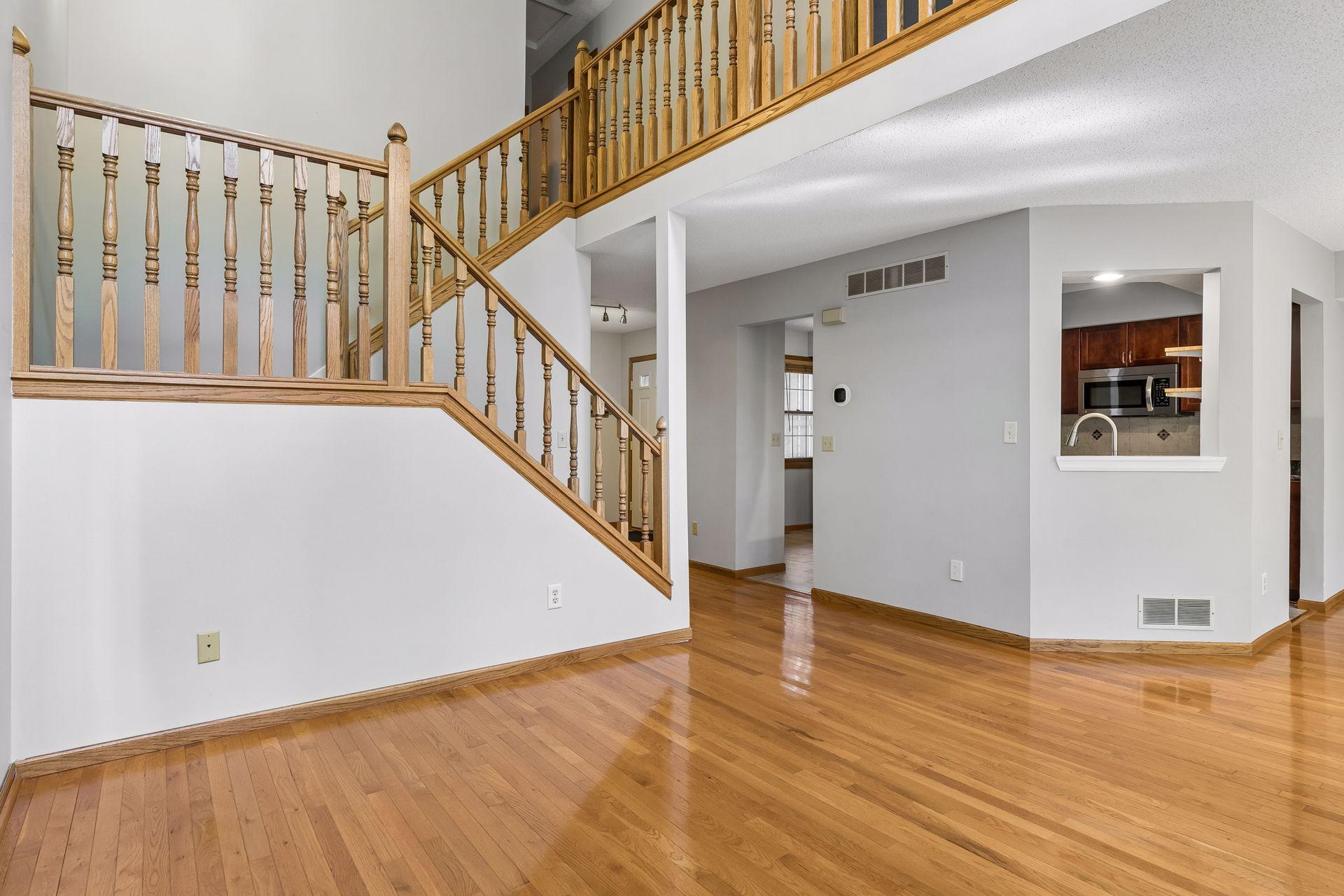 View of Residential at 1640 Rose Hill Circle, Lauderdale MN 55108, Lauderdale (18 of 46) - Mike Wilen | Minnesota Team Real Estate