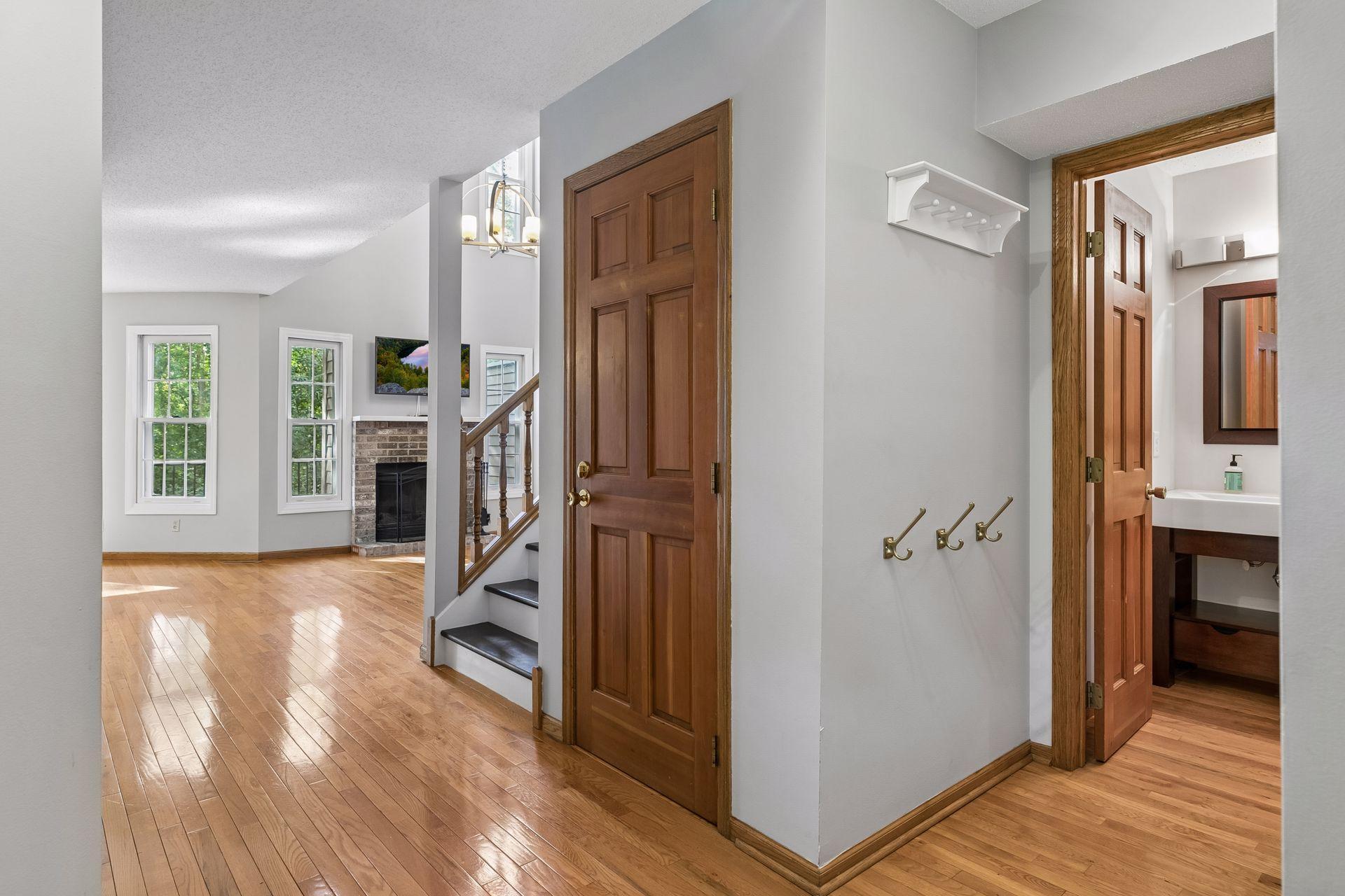 View of Residential at 1640 Rose Hill Circle, Lauderdale MN 55108, Lauderdale (13 of 46) - Mike Wilen | Minnesota Team Real Estate