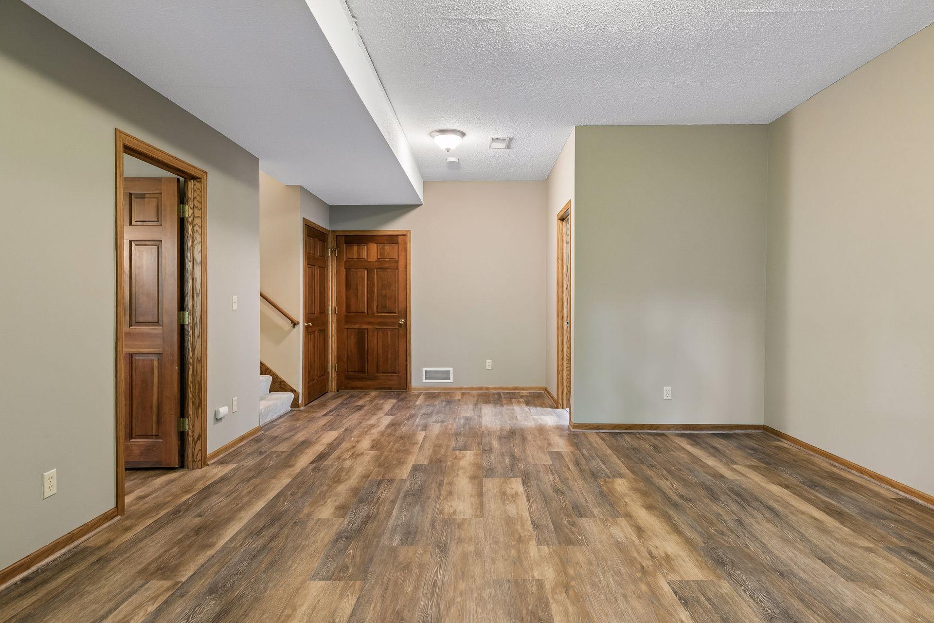 View of Residential at 1640 Rose Hill Circle, Lauderdale MN 55108, Lauderdale (37 of 46) - Mike Wilen | Minnesota Team Real Estate