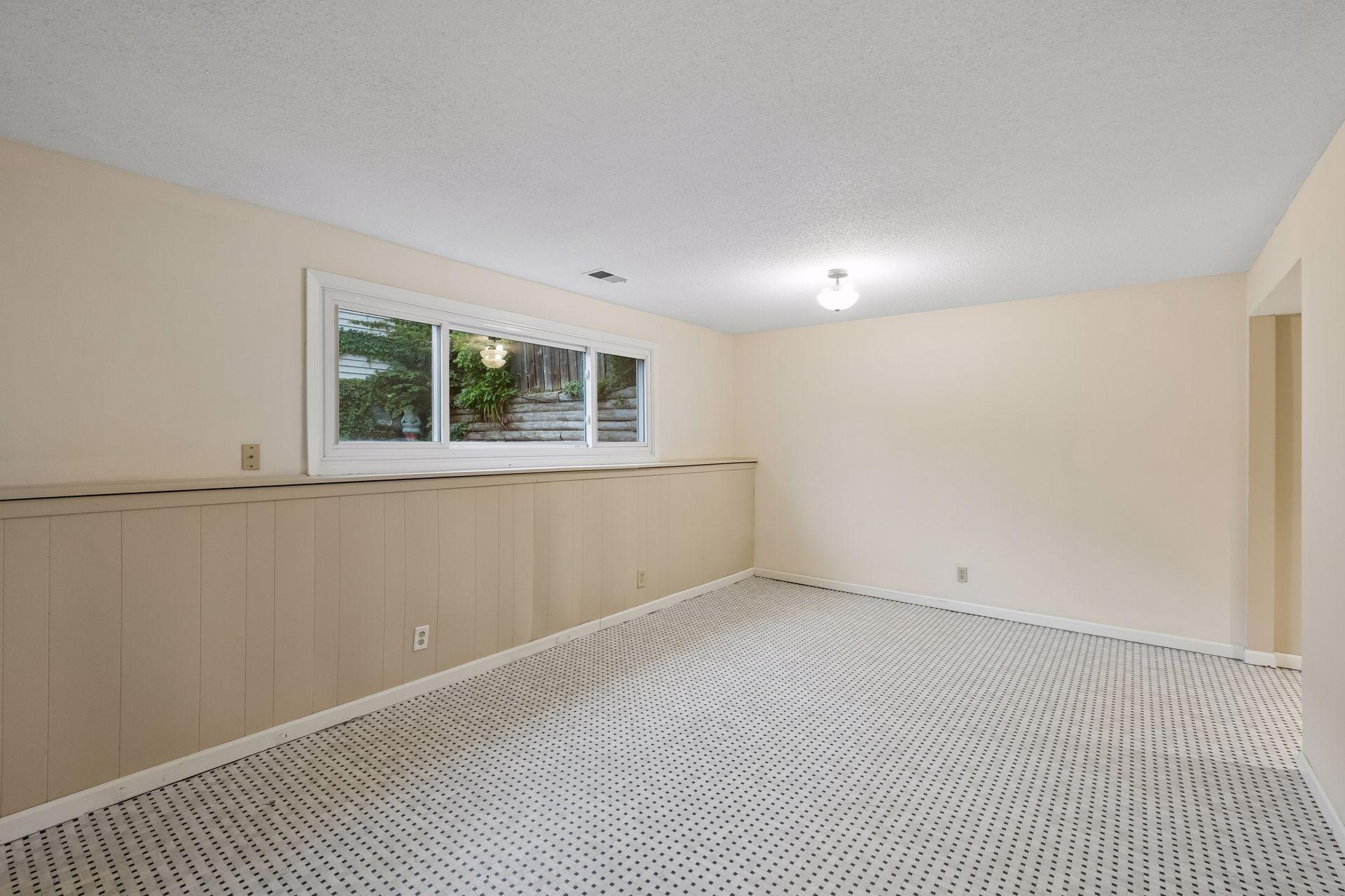 View of Residential at 1498 Woodview Avenue, Eagan MN 55122, Eagan (38 of 65) - Mike Wilen | Minnesota Team Real Estate
